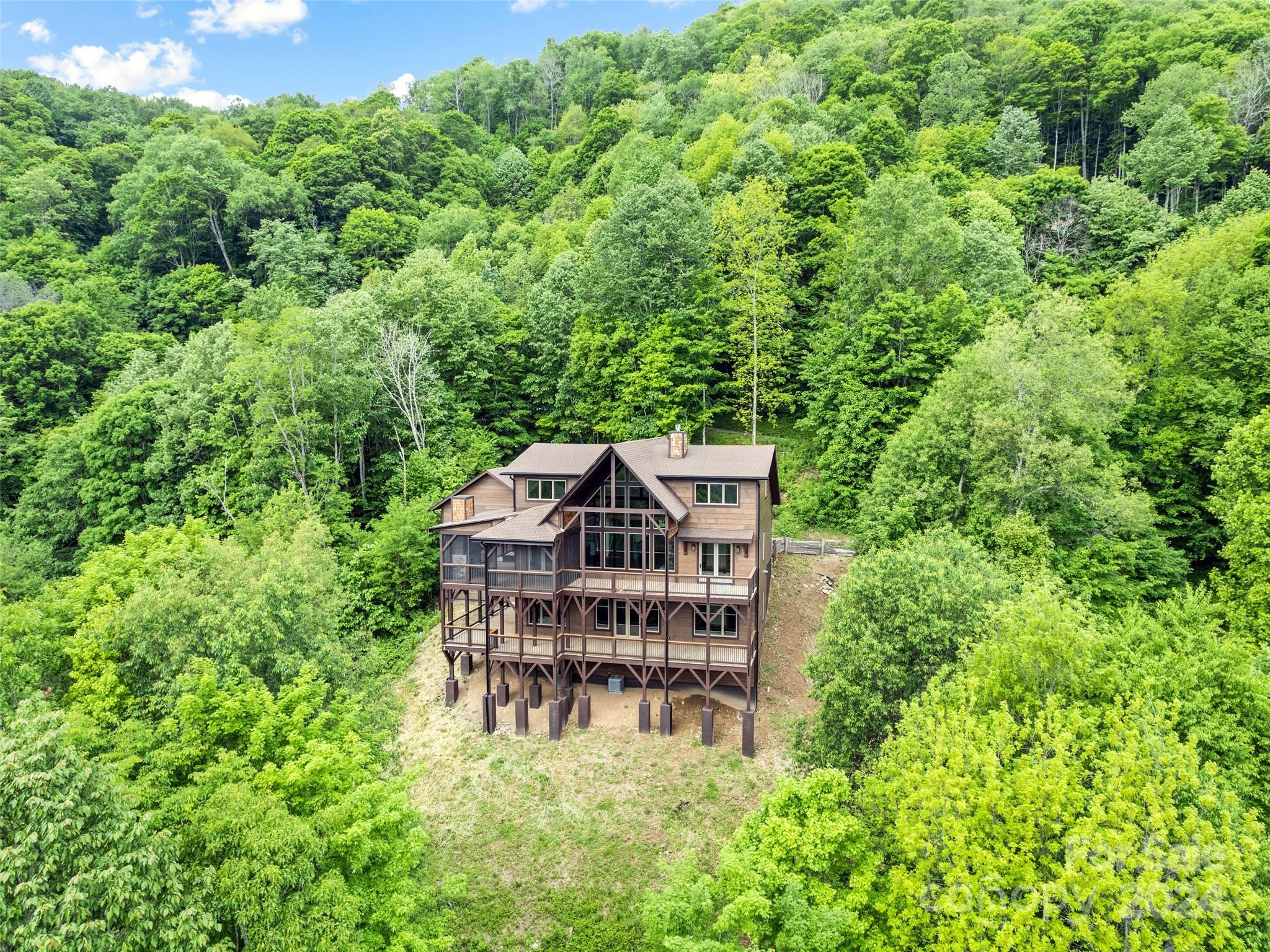 Smoky Mountain Retreat at Eagles Nest - Residential