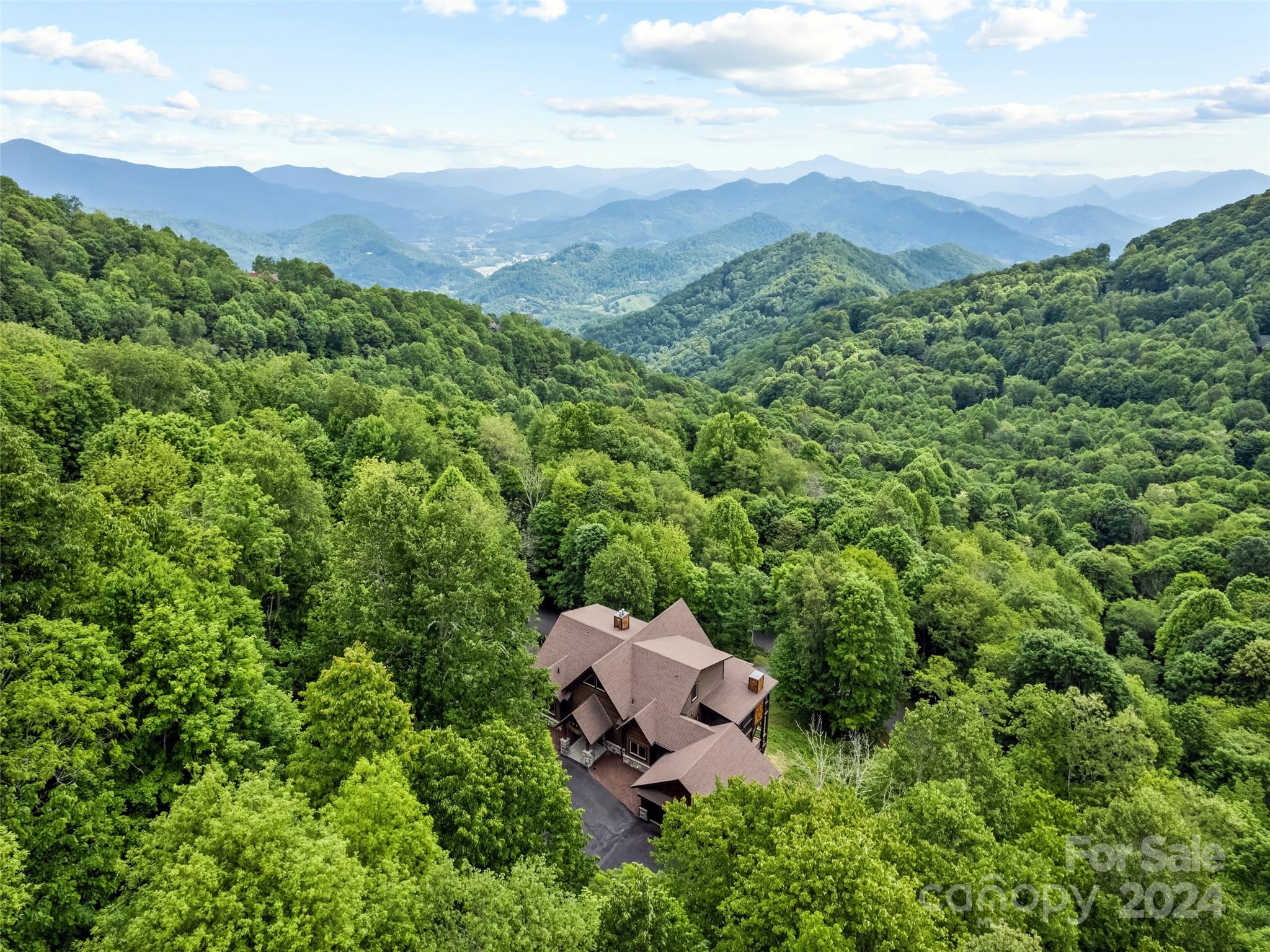 Smoky Mountain Retreat at Eagles Nest - Residential
