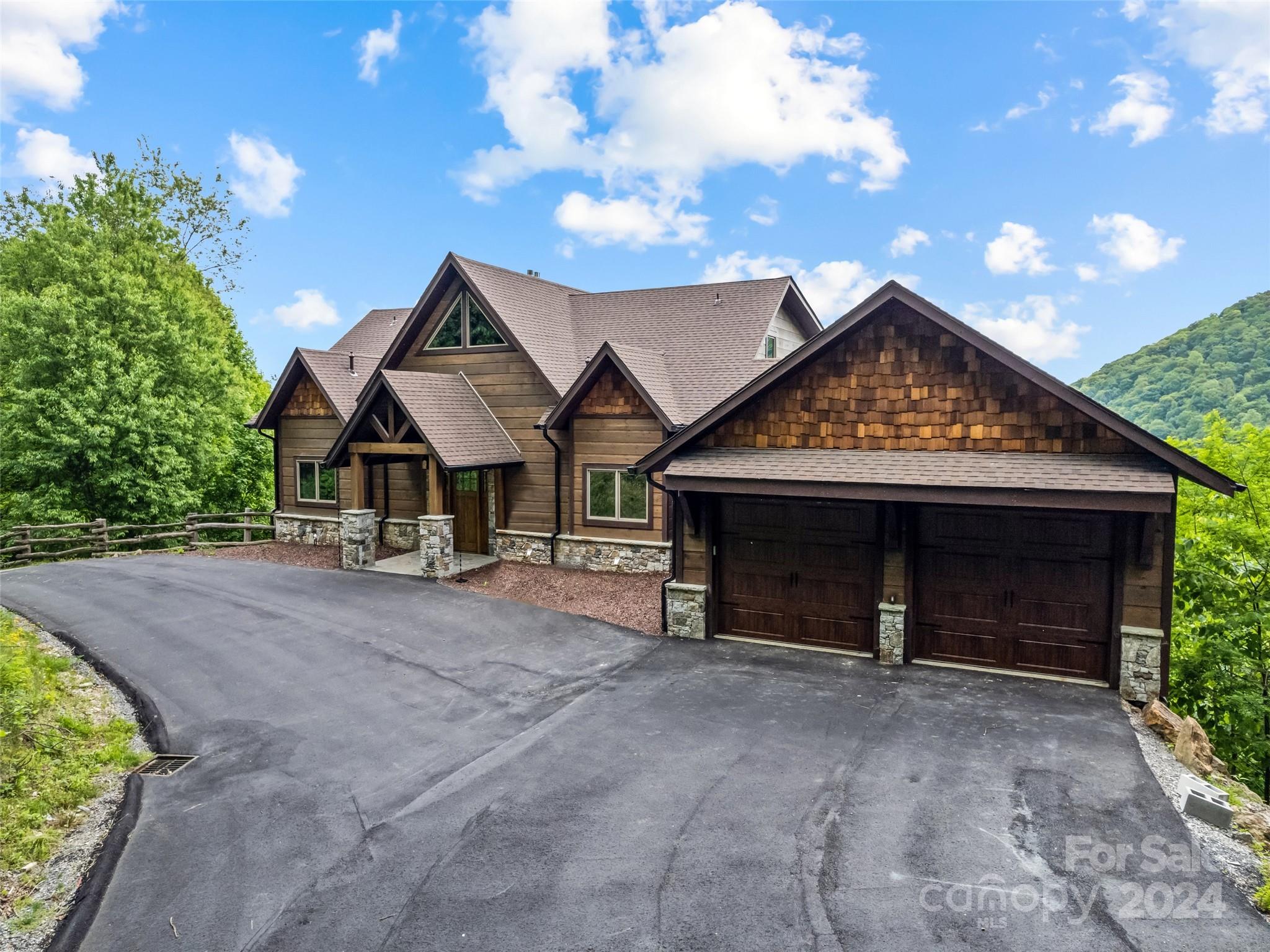 Smoky Mountain Retreat at Eagles Nest - Residential