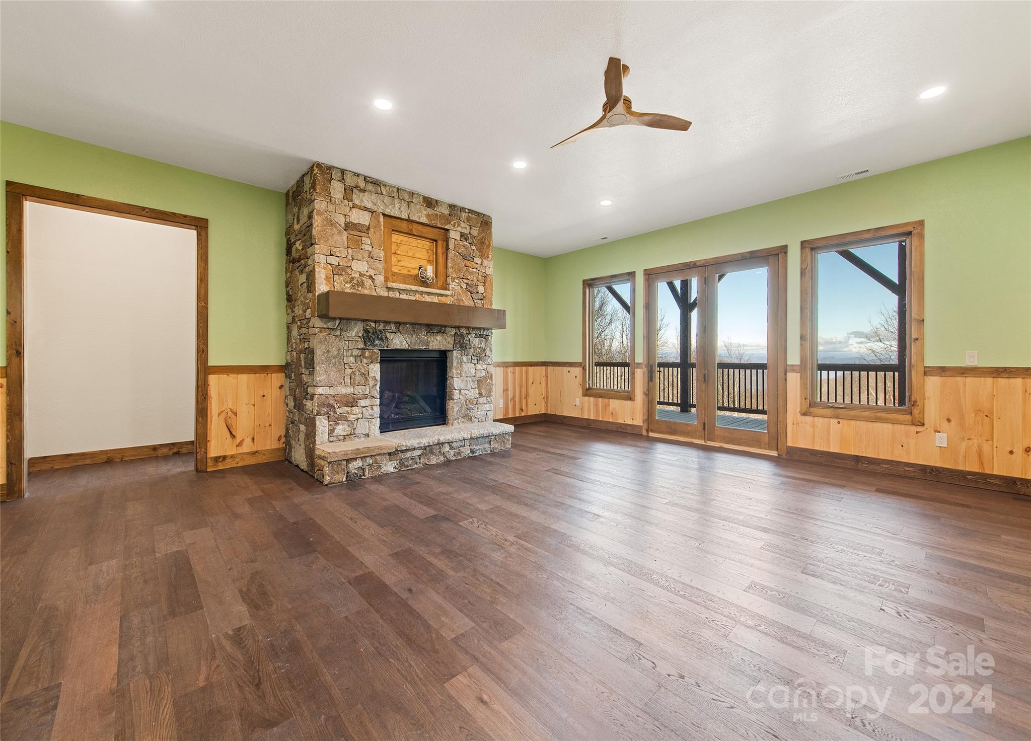 Smoky Mountain Retreat at Eagles Nest - Residential