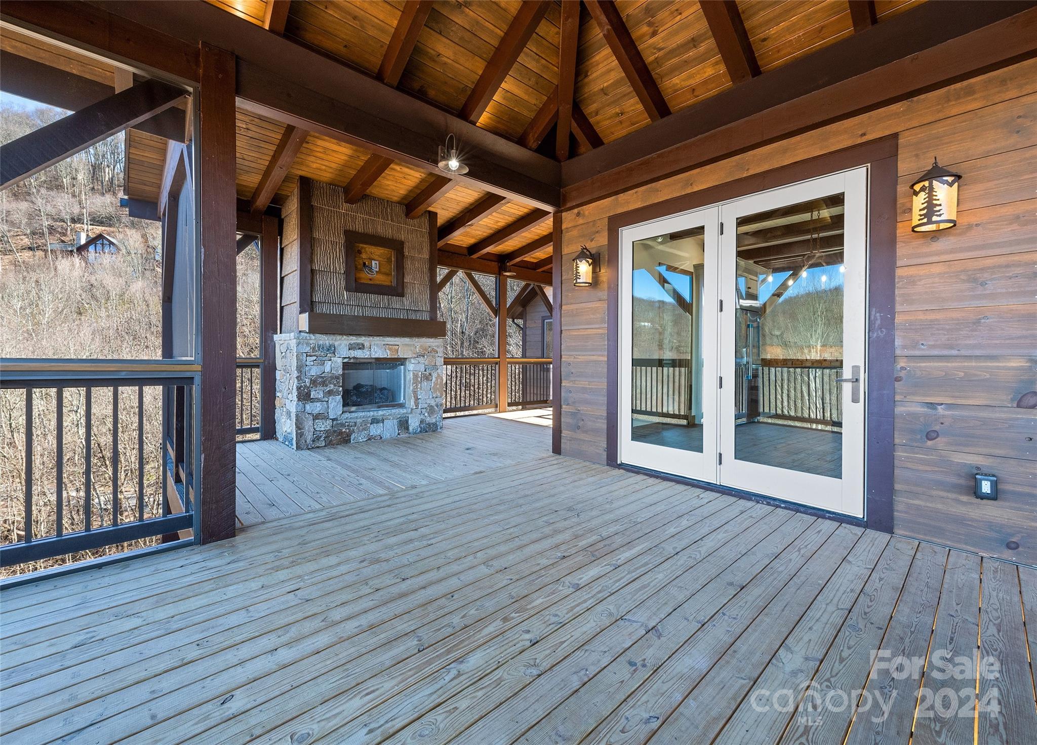 Smoky Mountain Retreat at Eagles Nest - Residential