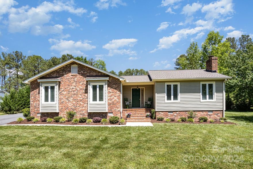 Beautifully maintained 3-bedroom, 2-bath home in the charming Country Oaks neighborhood of Rock Hill.  Kitchen has white cabinets and granite countertops.  The living room has an electric fireplace insert with classic white mill work, but can be converted back to a wood-burning fireplace, if desired.  Walk-in laundry room and pantry.  Walk-in attic above the whole house.  A cute front porch and a covered back porch with a gorgeous wood deck in the back, including a custom-built niche for a large grill.  There is also a large (20'x27') workshop out back, fully out-fitted with electricity.  The neighborhood definitely has a "country" feel with large yards and mature trees.