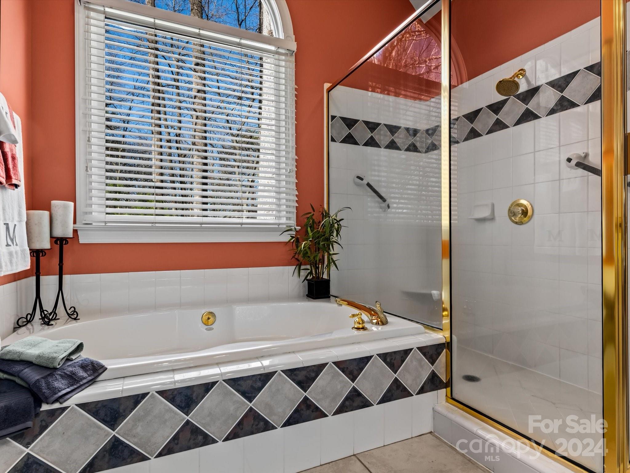 Diamondhead - Residential