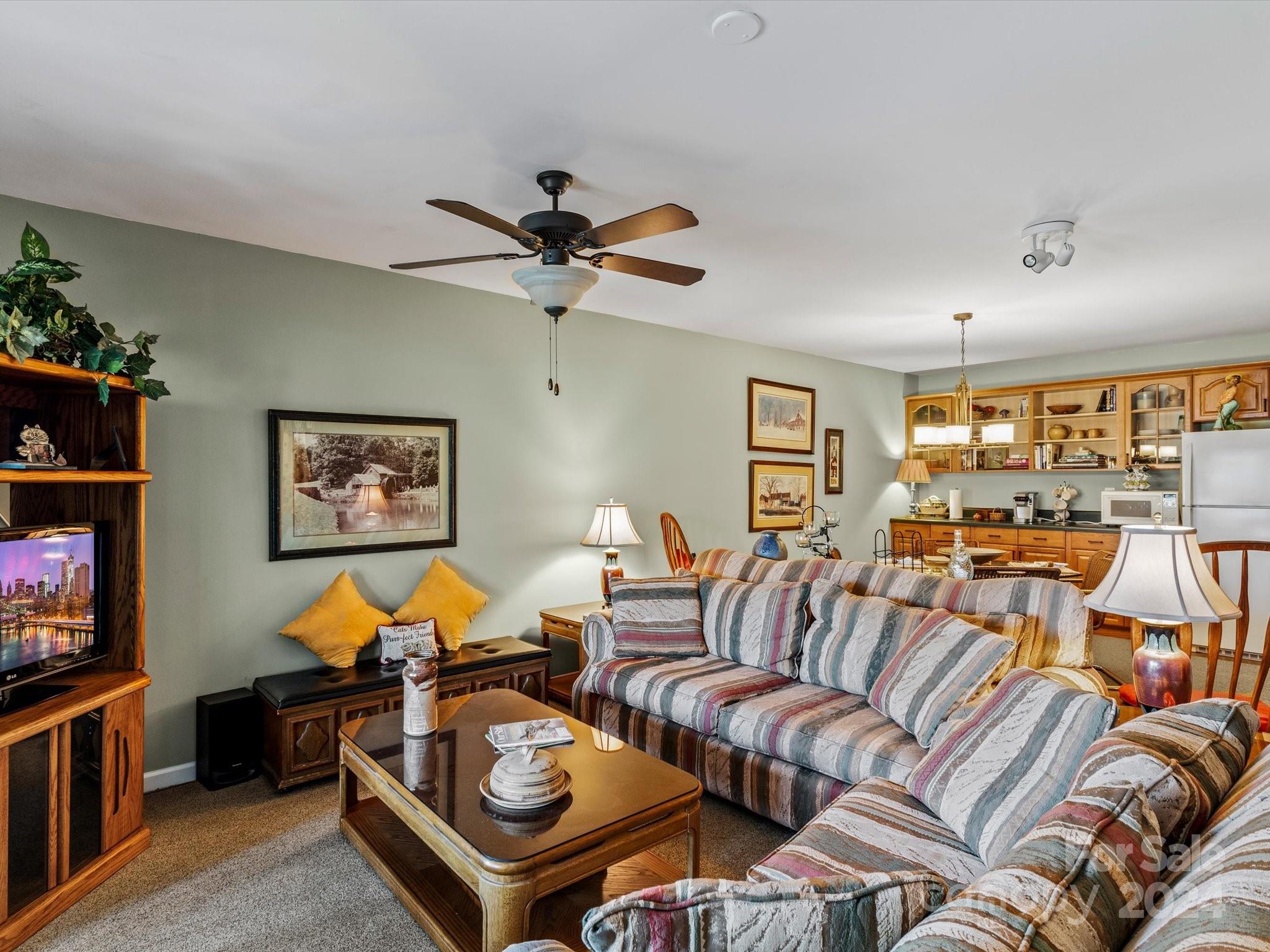 Diamondhead - Residential