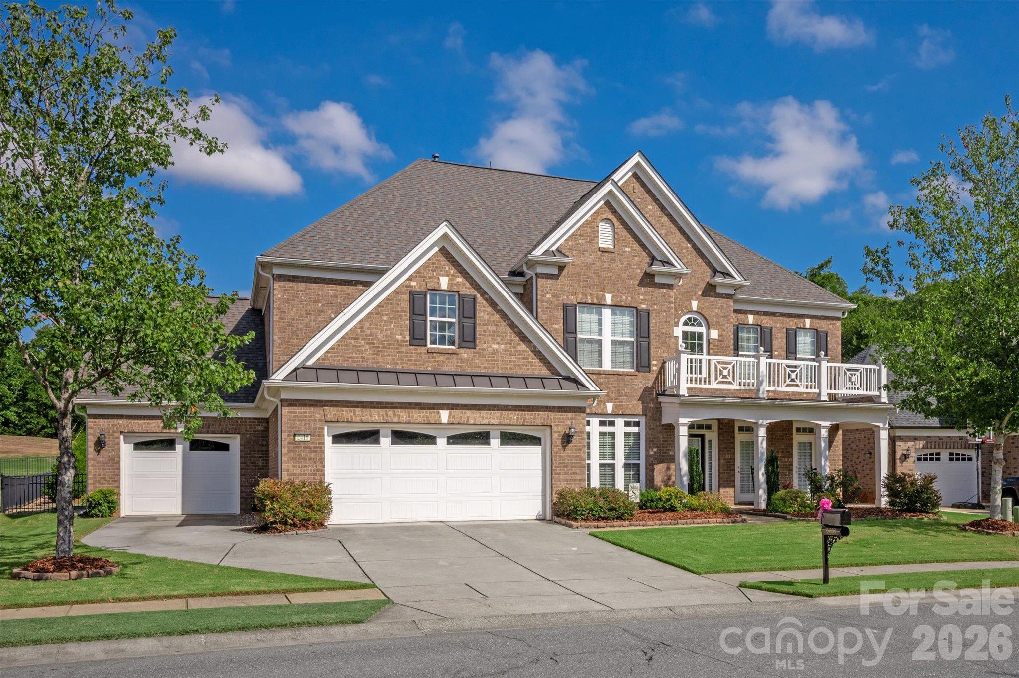 2418 Creek Manor Drive