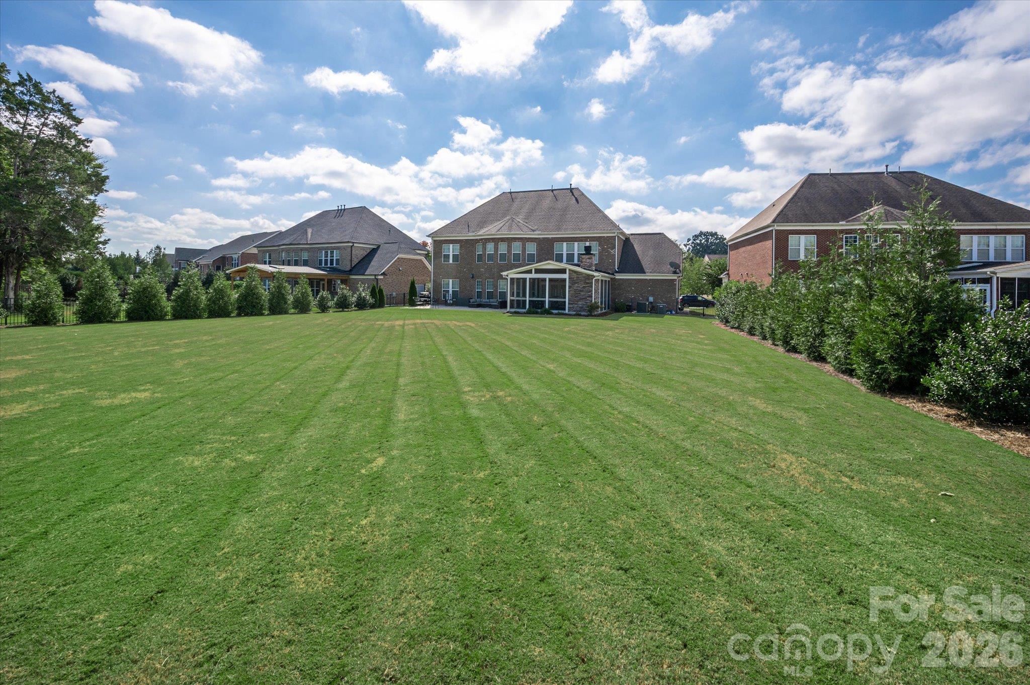 2418 Creek Manor Drive