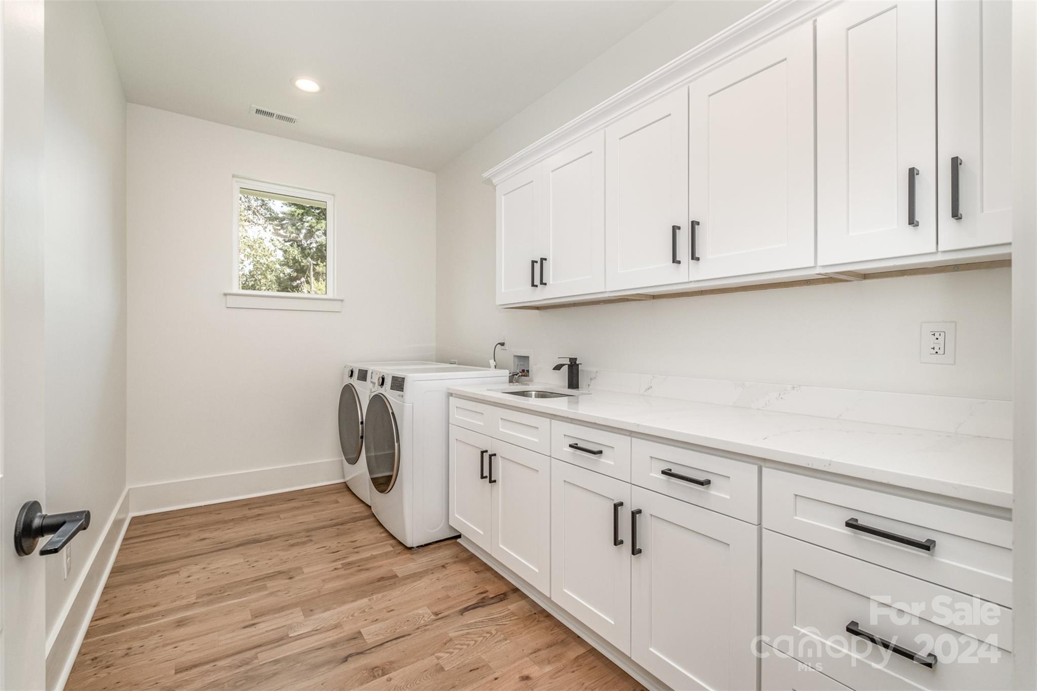 Villa Heights - Residential