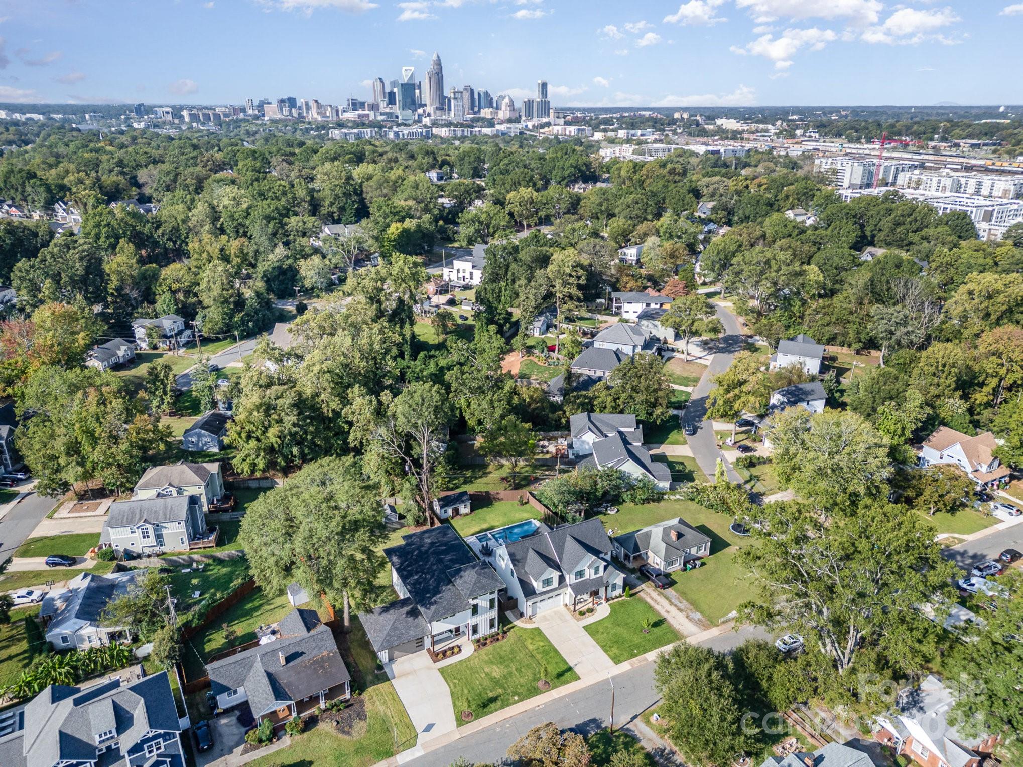 Villa Heights - Residential