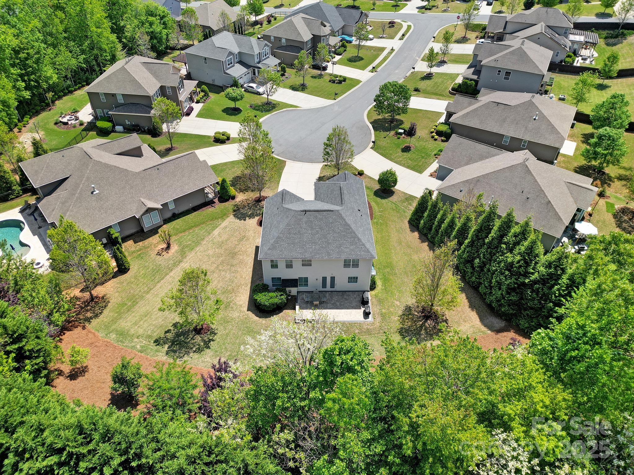 Shelly Woods - Residential