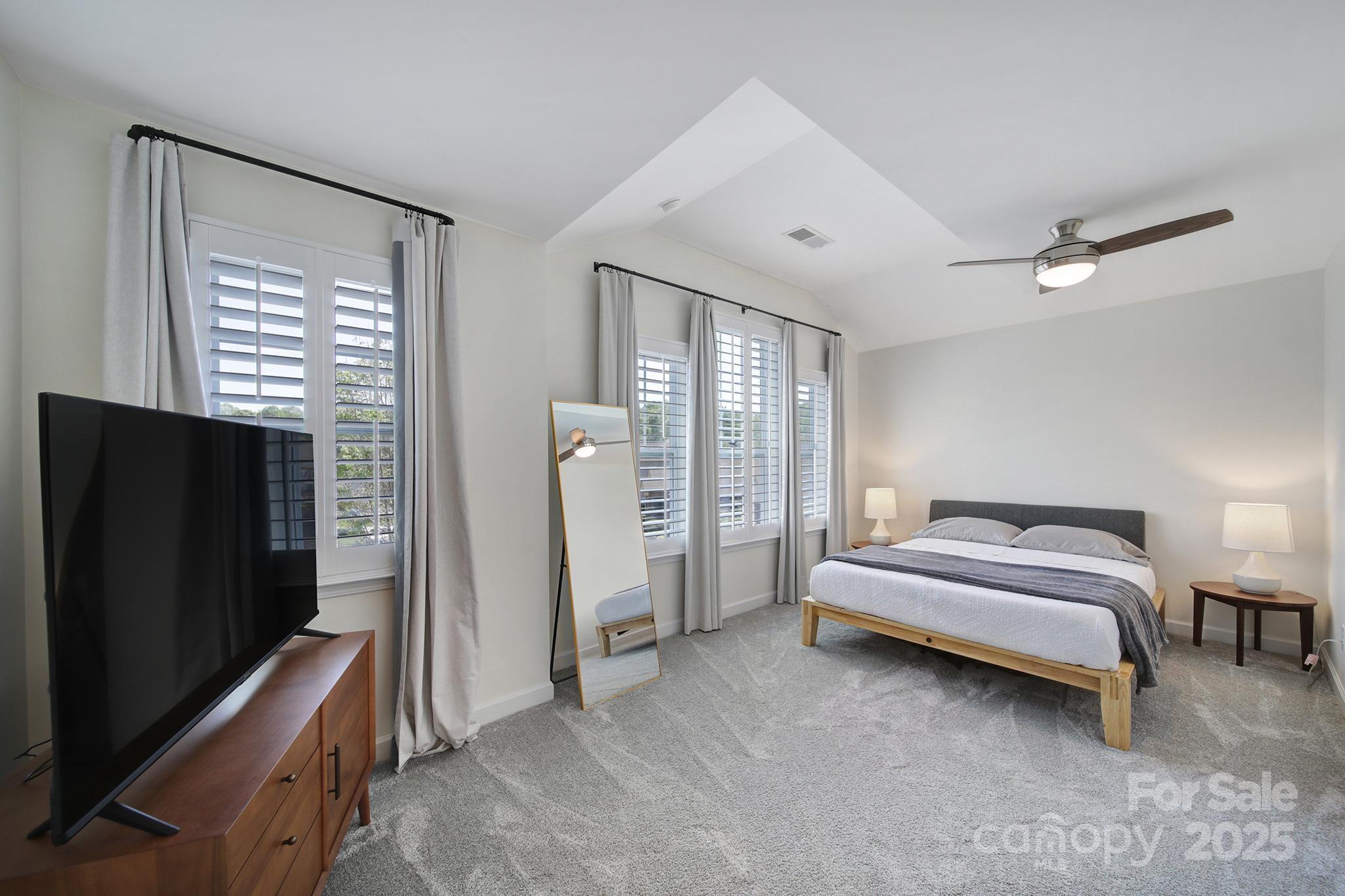 Shelly Woods - Residential