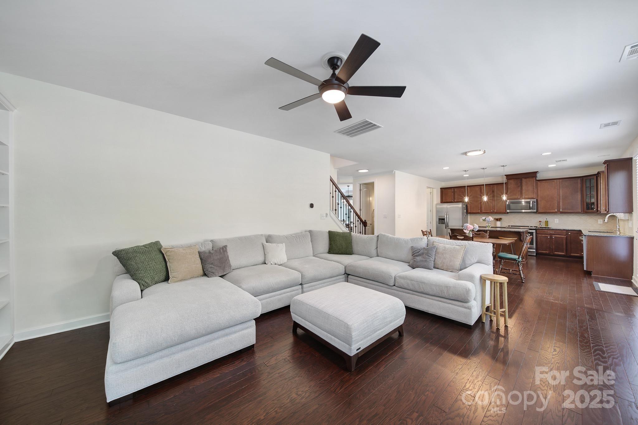 Shelly Woods - Residential