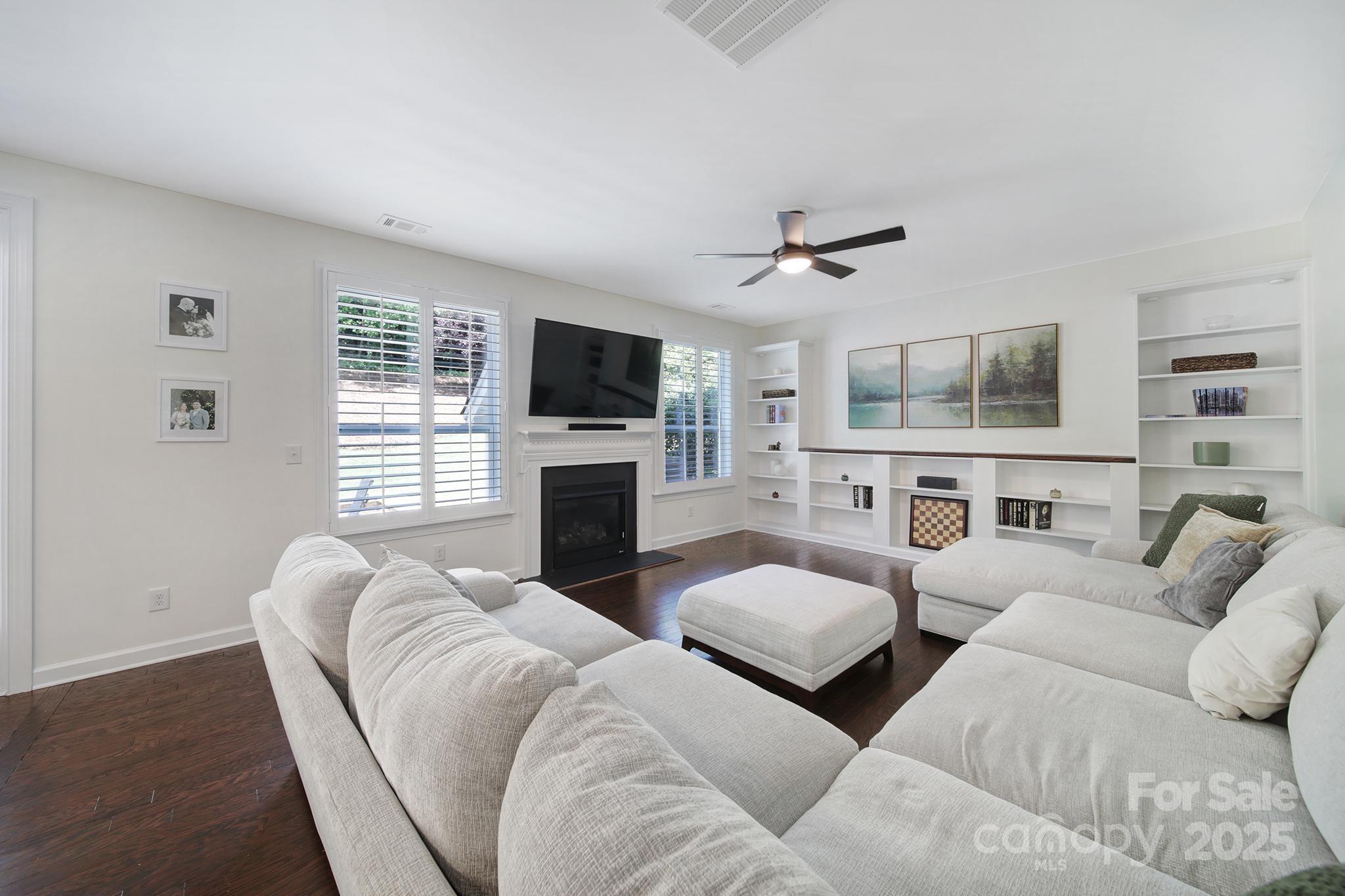 Shelly Woods - Residential