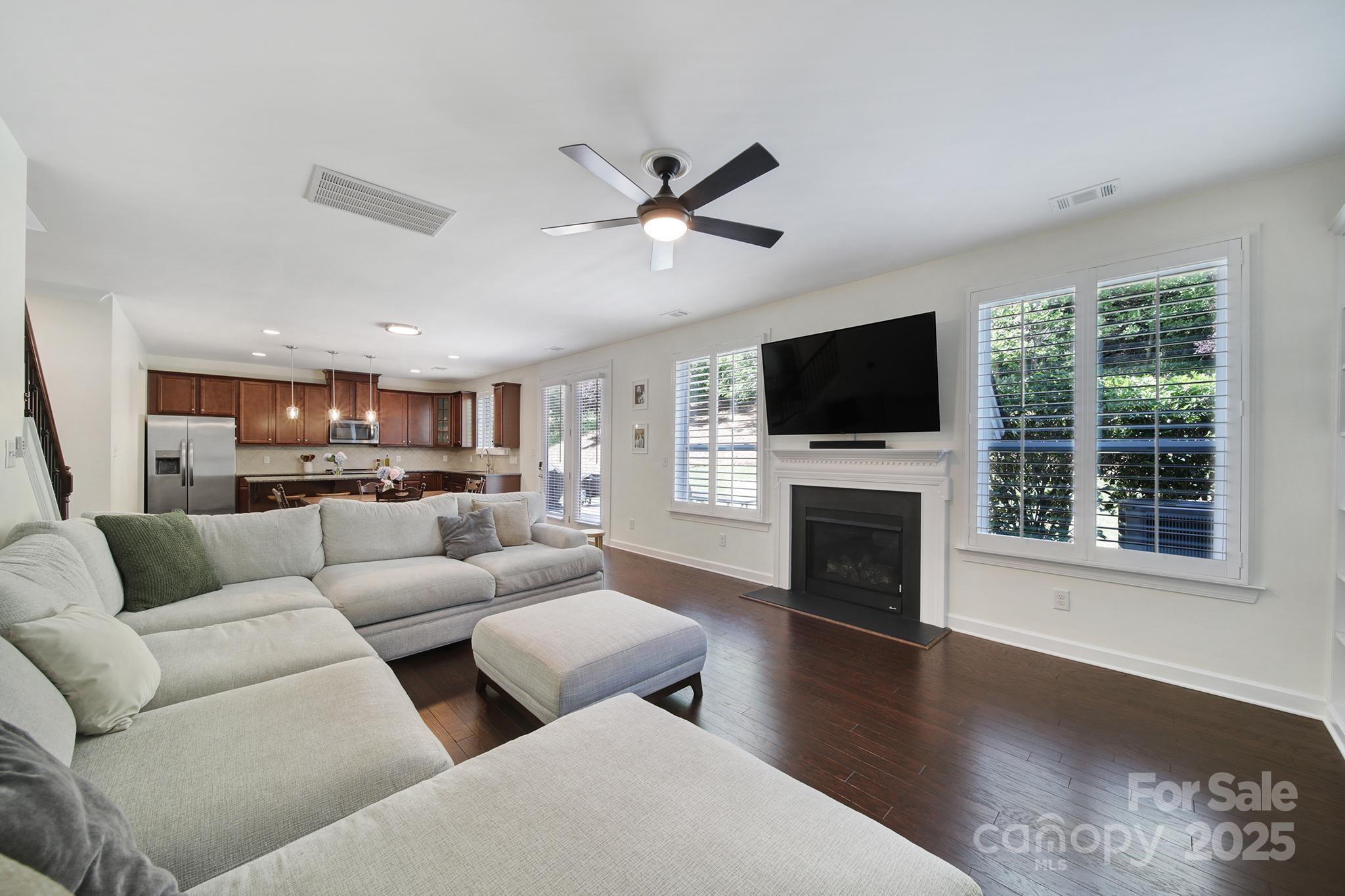 Shelly Woods - Residential