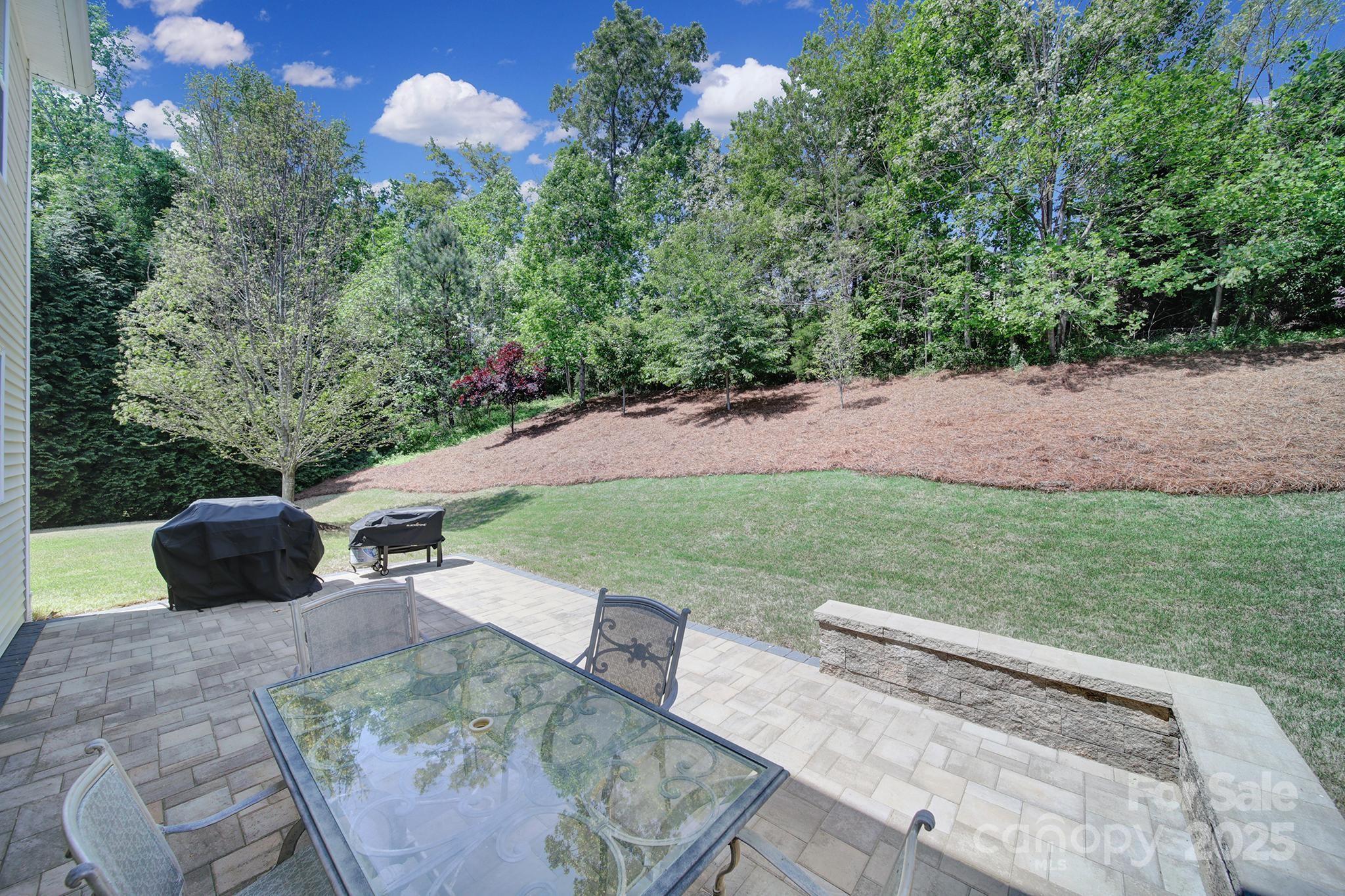 Shelly Woods - Residential