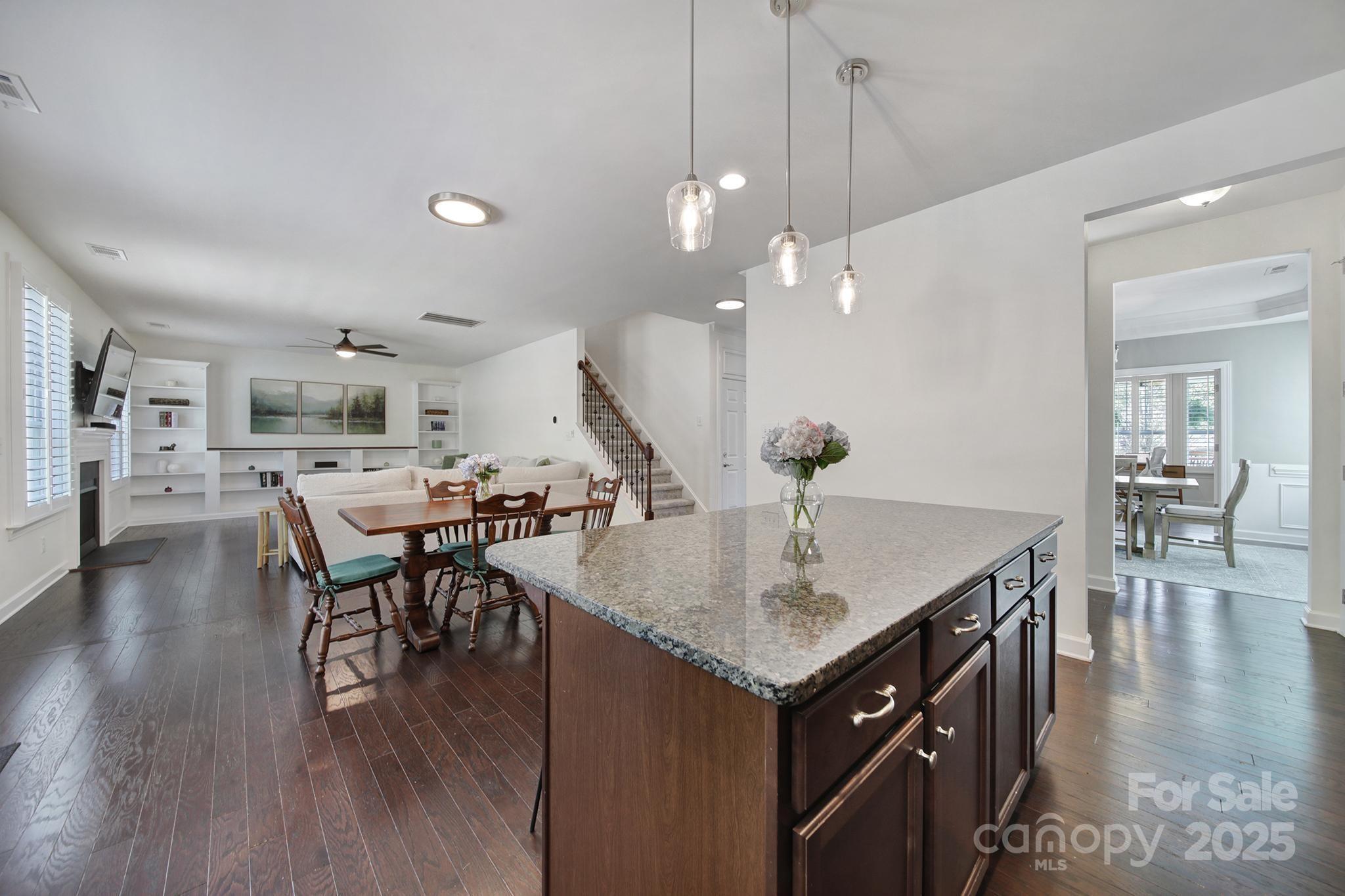 Shelly Woods - Residential