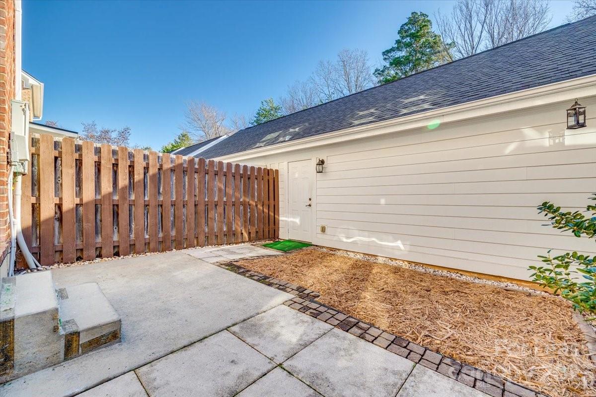 Indigo Row - Residential Lease