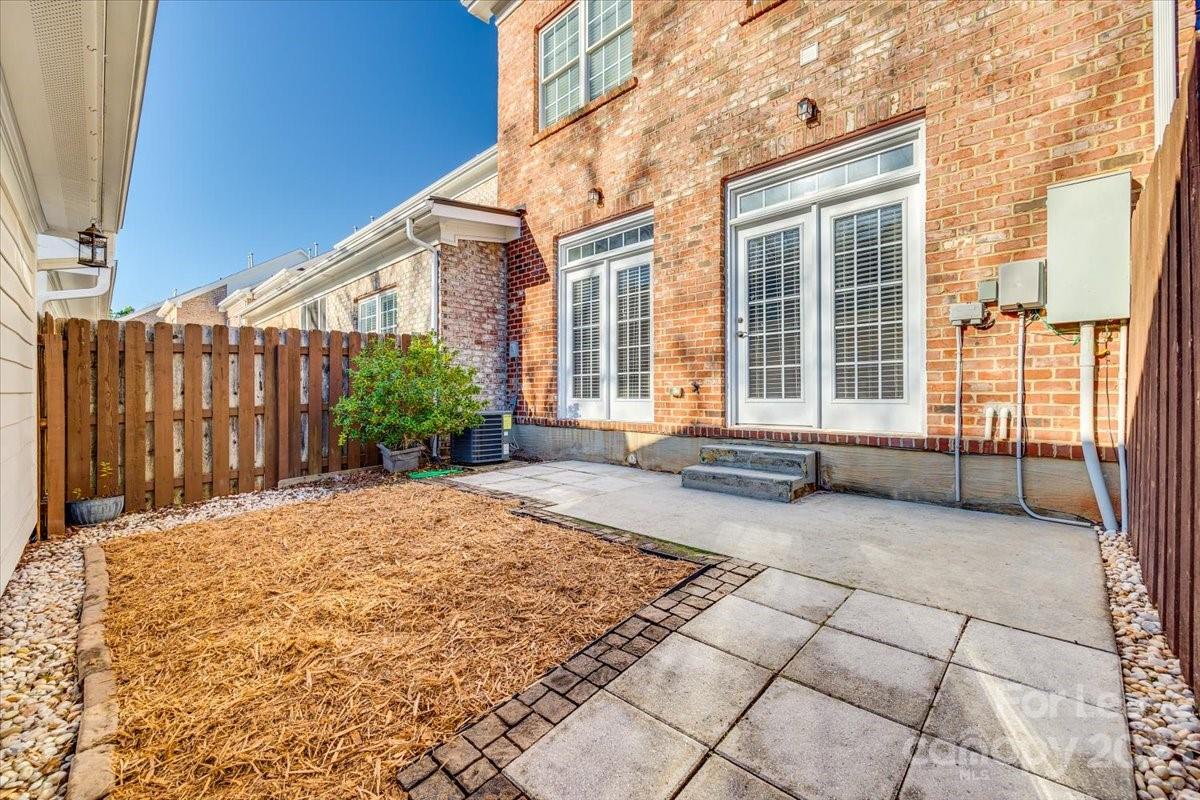 Indigo Row - Residential Lease