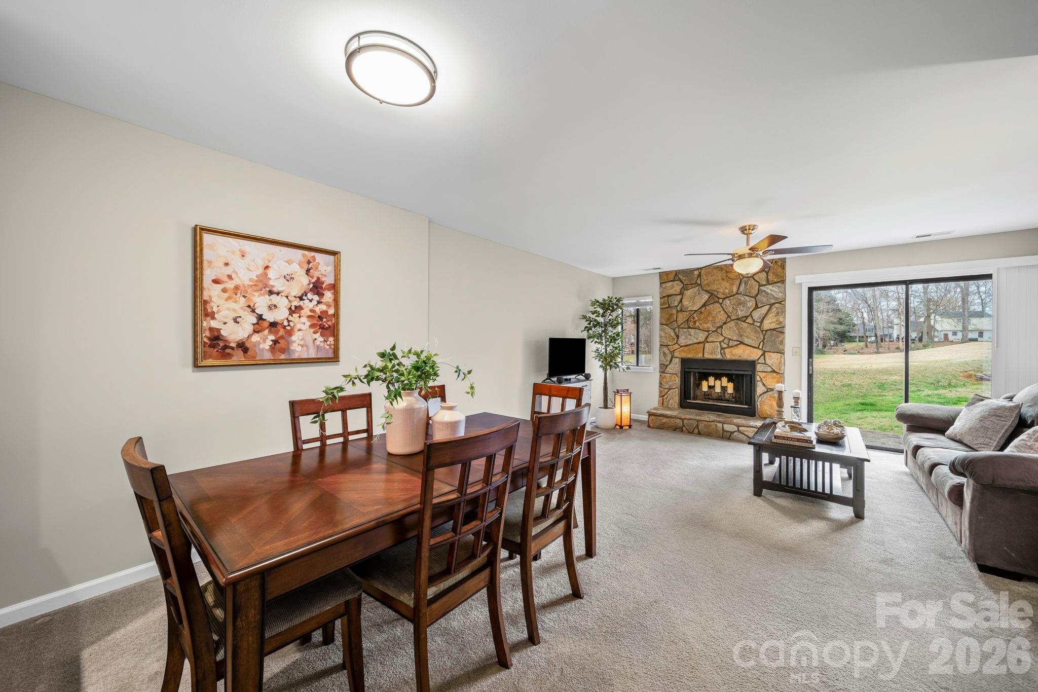 Golfview at Raintree - Residential