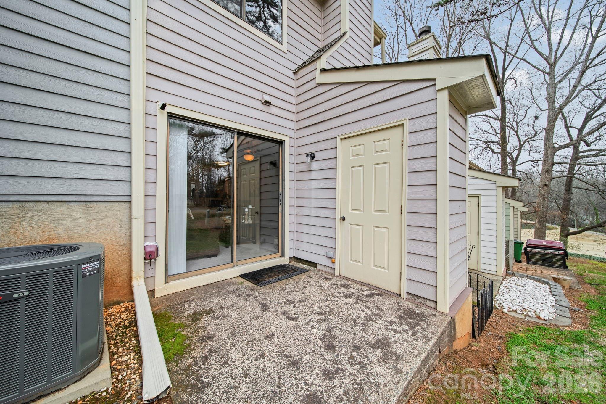 Golfview at Raintree - Residential