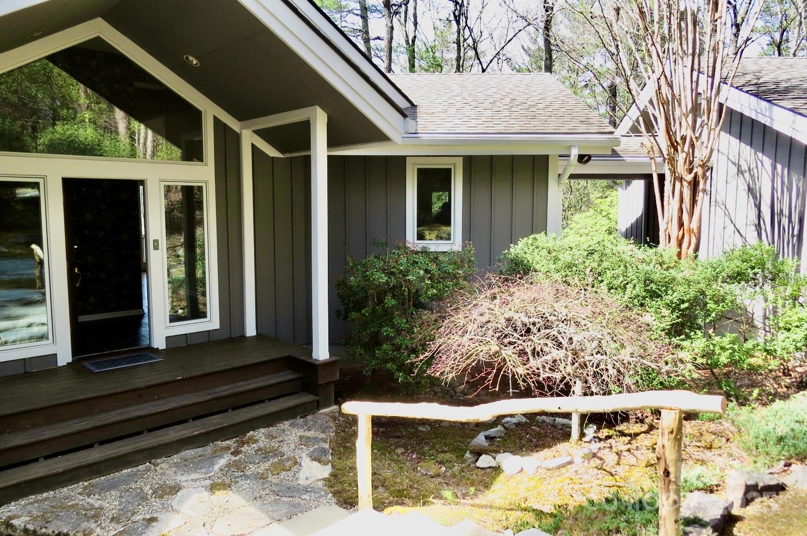 422 Lakeside Drive L015, L016
