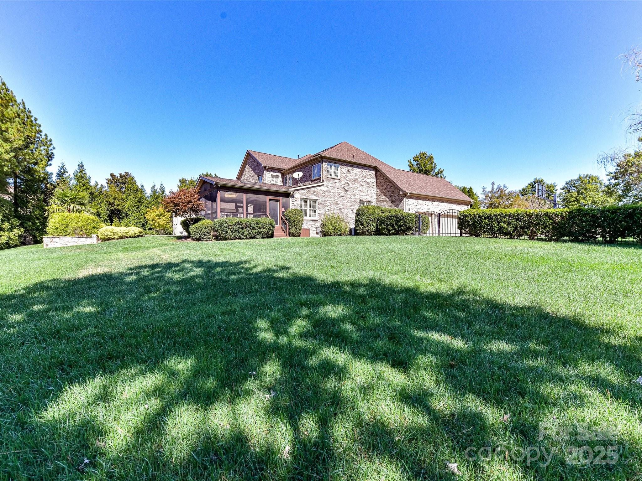 Marvin Creek - Residential