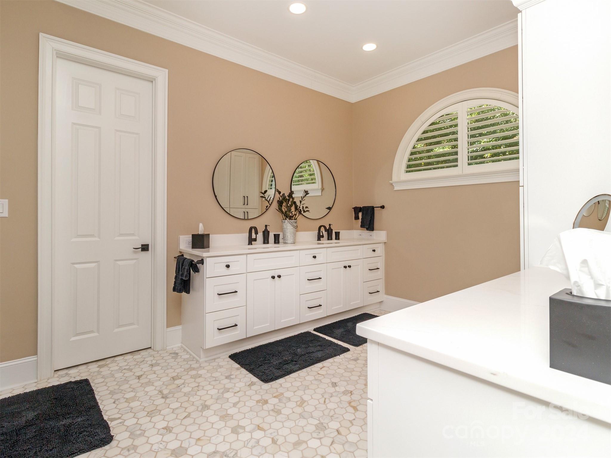 Castle Gate - Residential