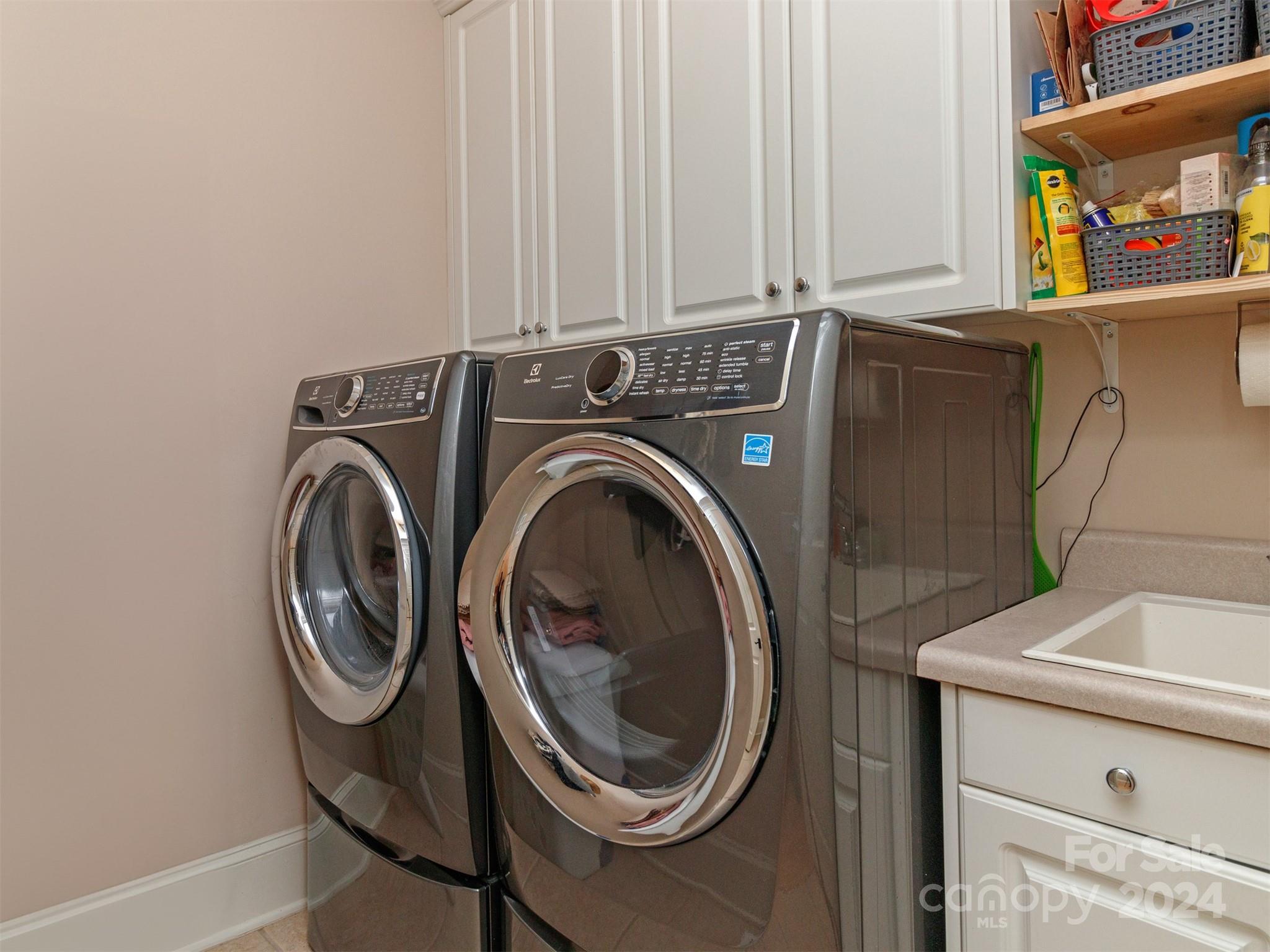 Castle Gate - Residential