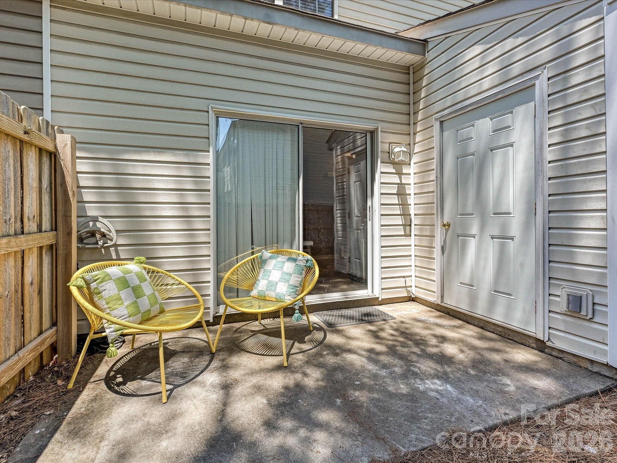Maplecrest - Residential