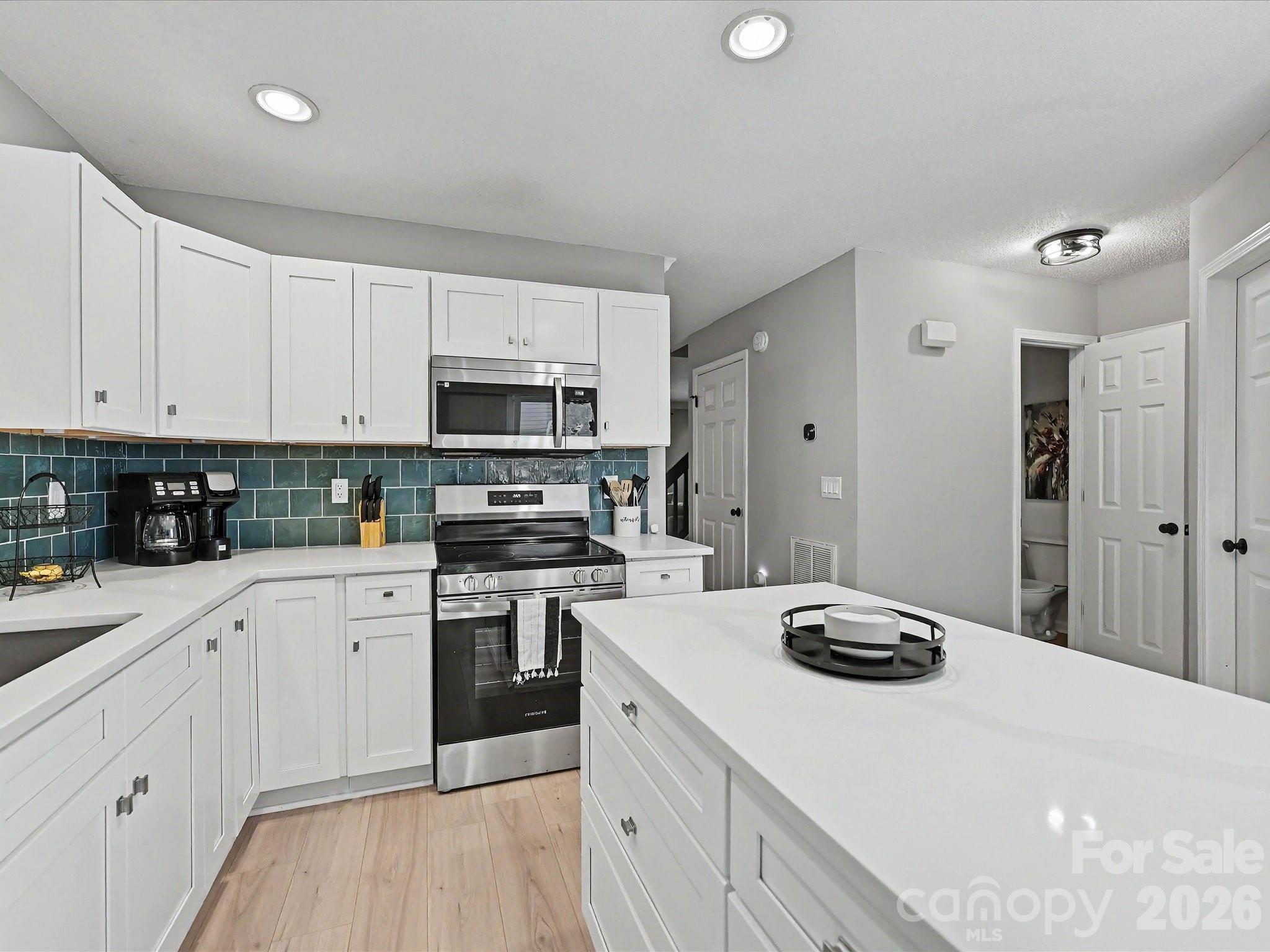 Maplecrest - Residential