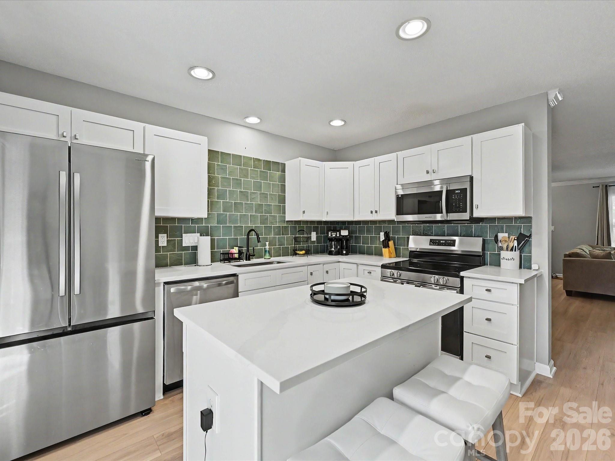 Maplecrest - Residential