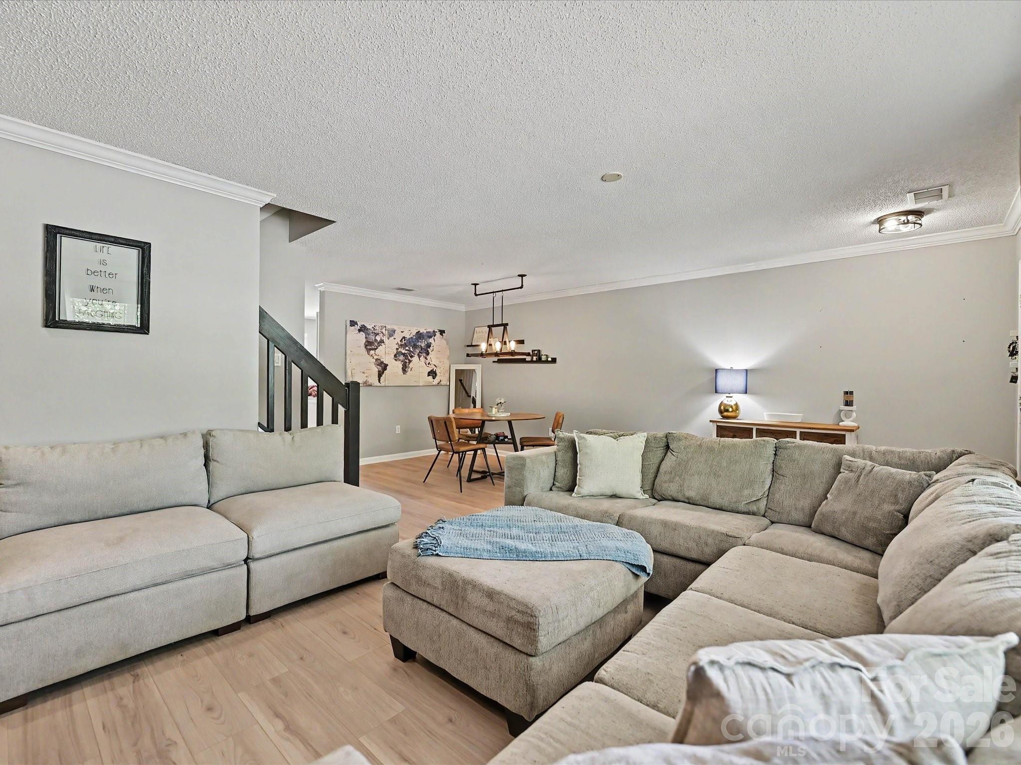 Maplecrest - Residential