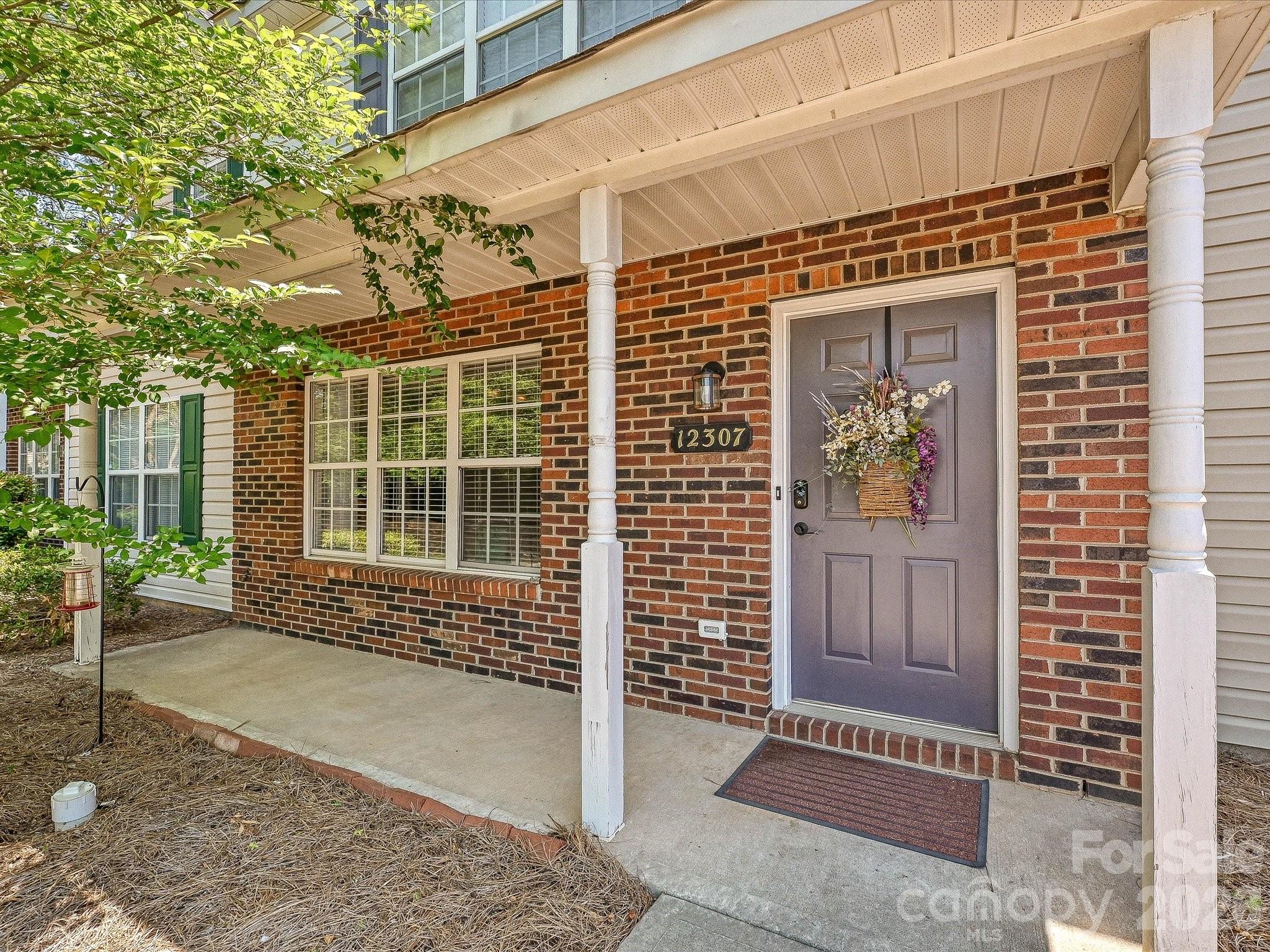 Maplecrest - Residential