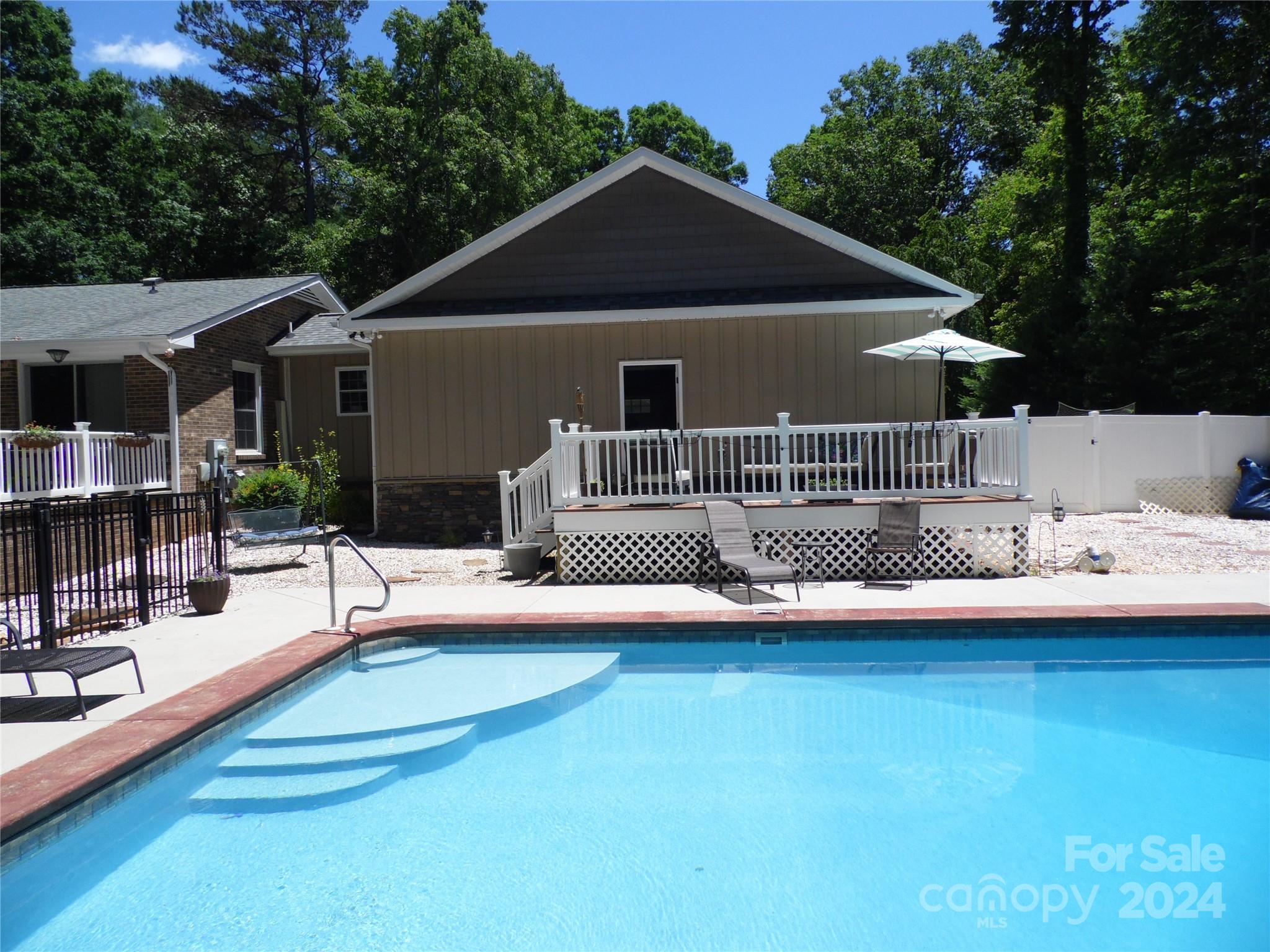 Allenwood - Residential