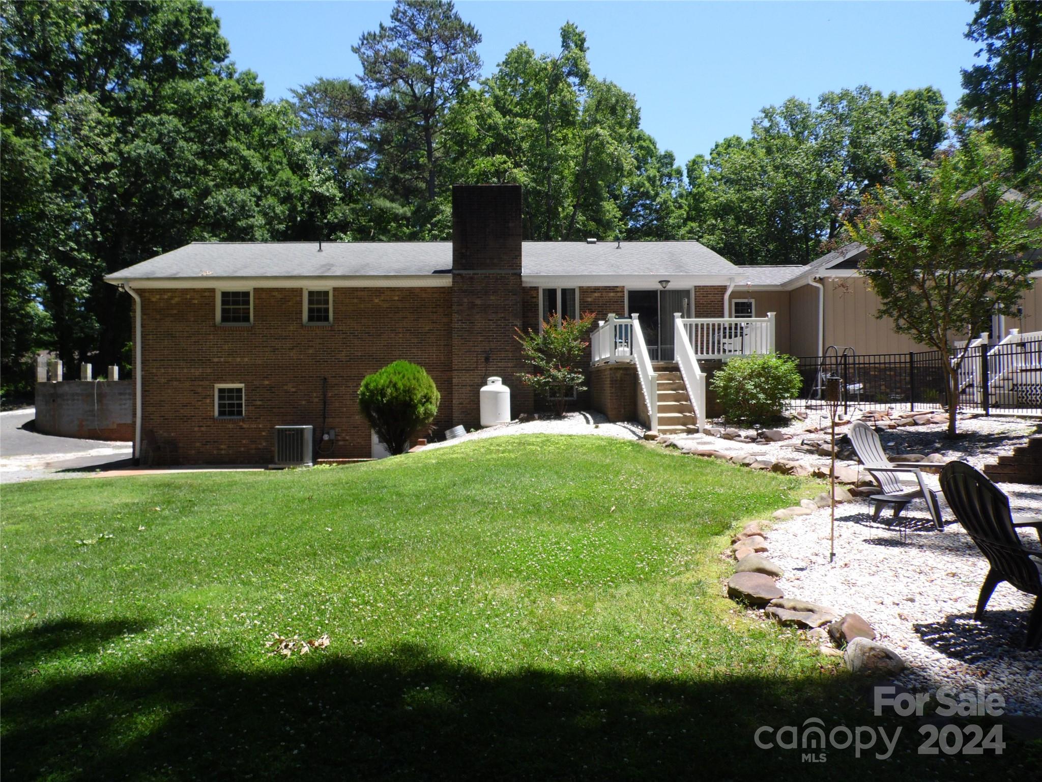 Allenwood - Residential