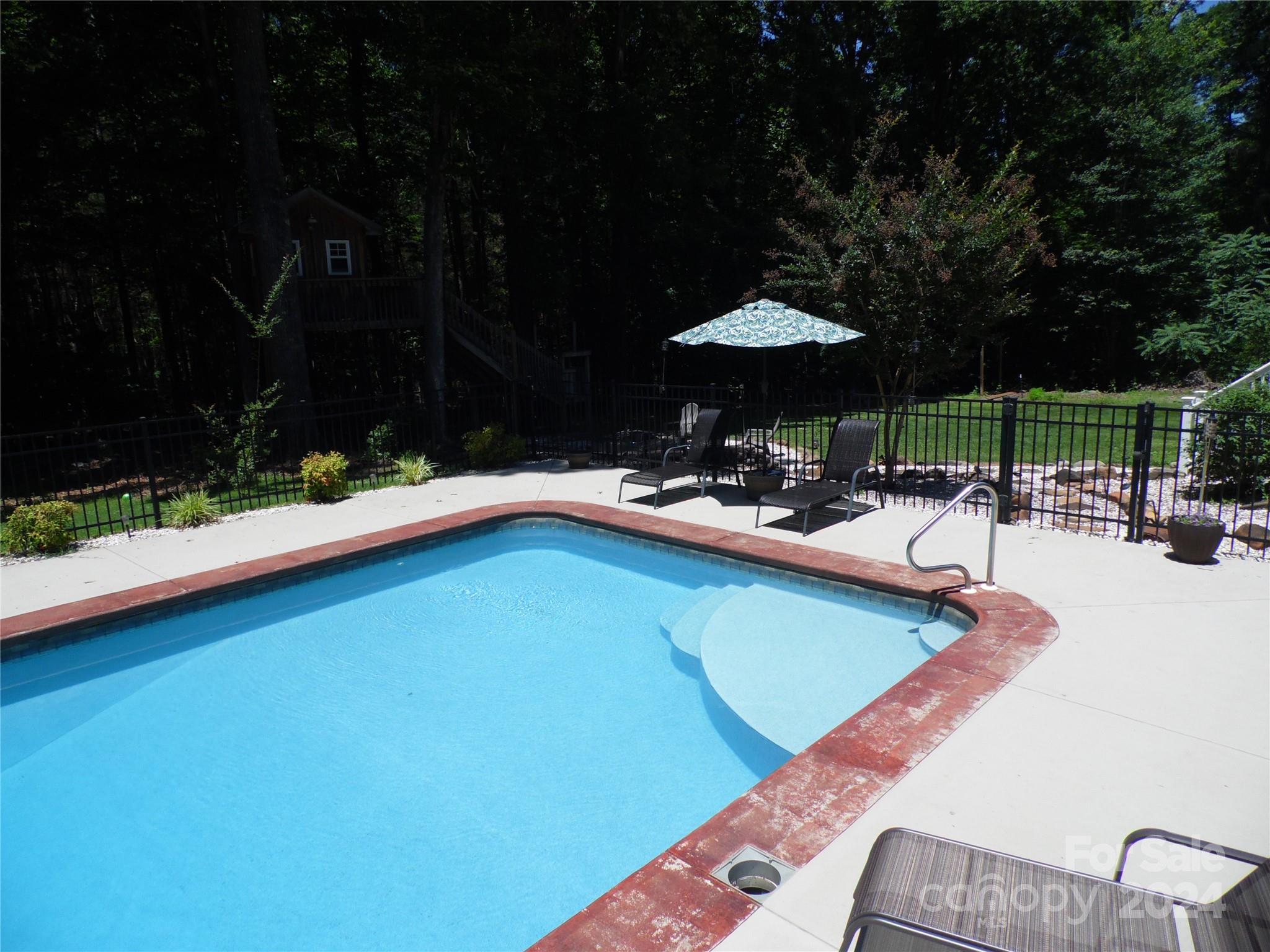 Allenwood - Residential