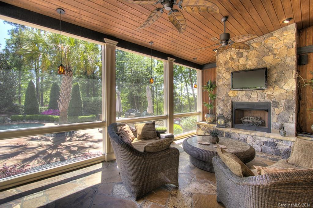 Lake Shore - Residential