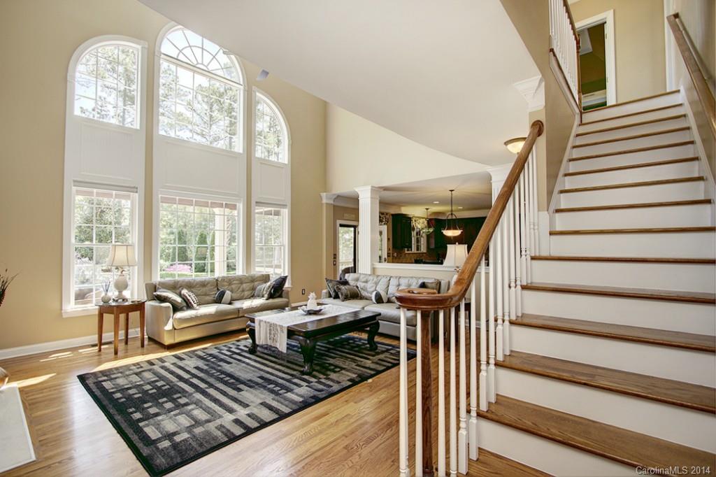 Lake Shore - Residential