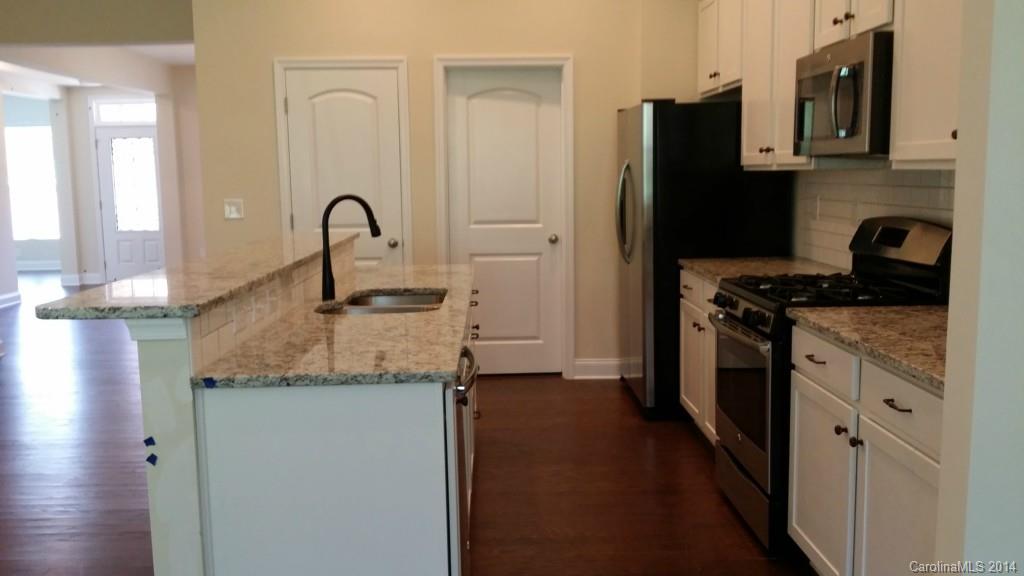 Stoneridge Lakes - Residential