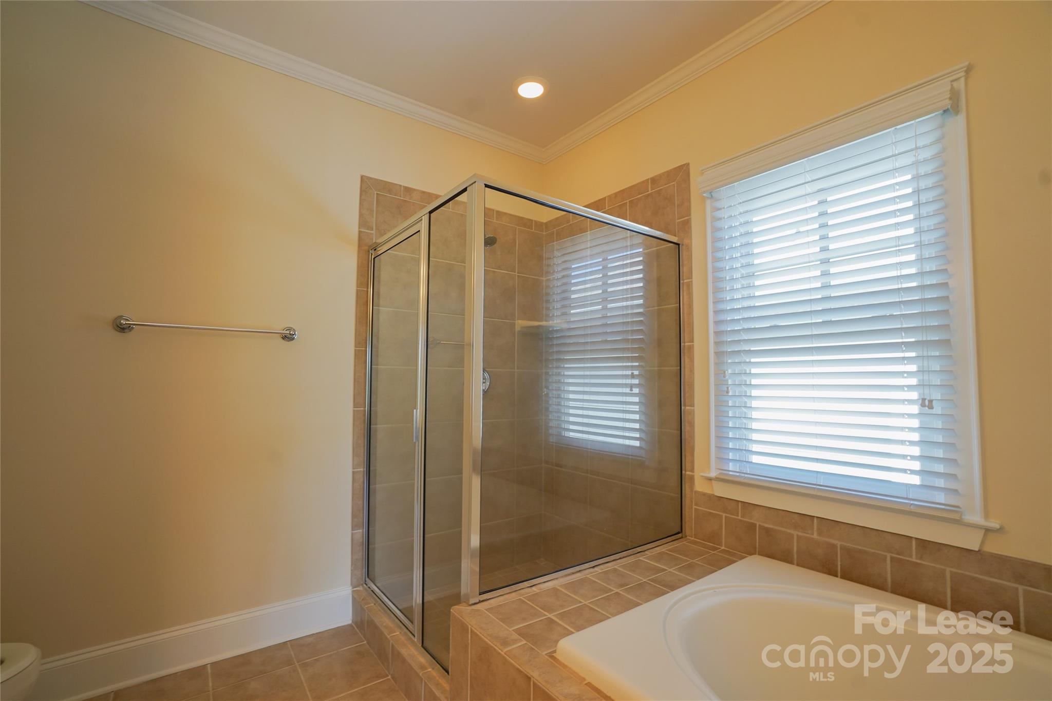 Whitby Pond - Residential Lease