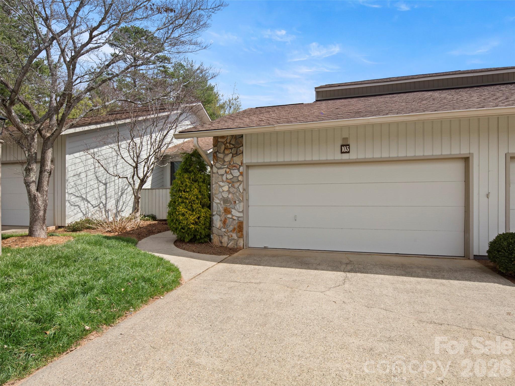 Deerwood - Residential