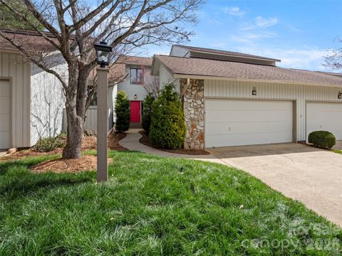 Photo of 103 Parkway Court, Asheville, NC 28803 (MLS # 4363332)