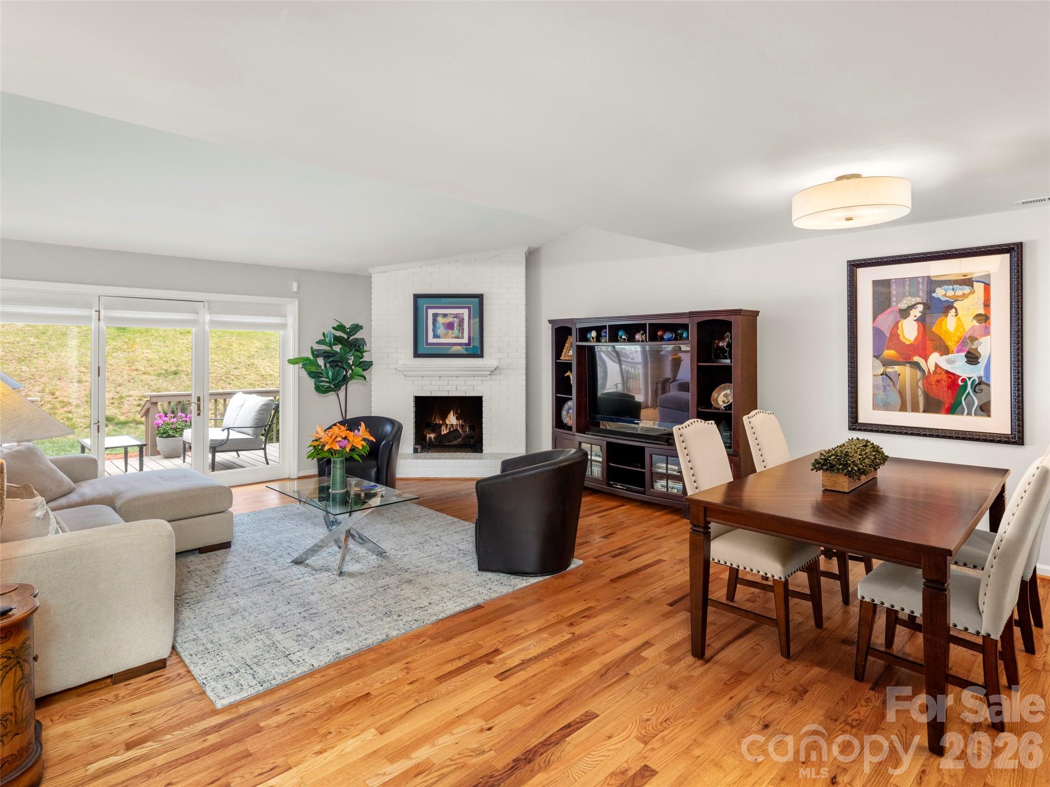 Deerwood - Residential