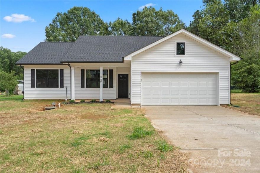 NEW CONSTRUCTION RANCH WITH NO HOA and on .48AC! Open concept and Inviting floor plan w/ 4 BR, 2 BA. Beautiful kitchen with Quartz countertops, SS appliances, white cabinets and backsplash that overlooks the family room. Master bath has a tile shower and quartz countertops. Neutral paint and LVP flooring throughout. Indudge on the scenic view from your covered front porch, a 2 car garage, and back patio to enjoy the flat backyard.
Don't won't to MISS this one!

Picture is rendering only, Pictures are Aug 22, 2024