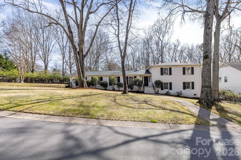 Photo of 1116 Circlewood Drive, Charlotte, NC 28211 (MLS # 4376390)