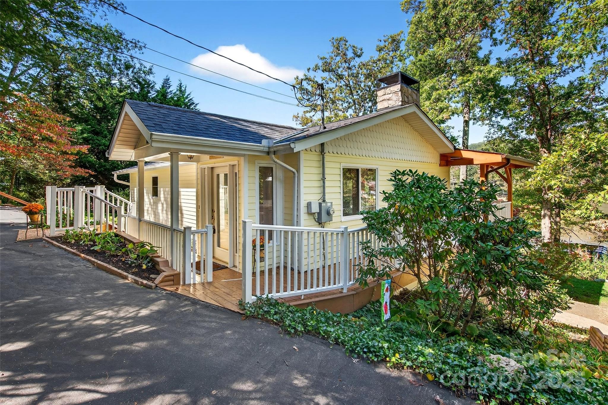211 Rhododendron Avenue