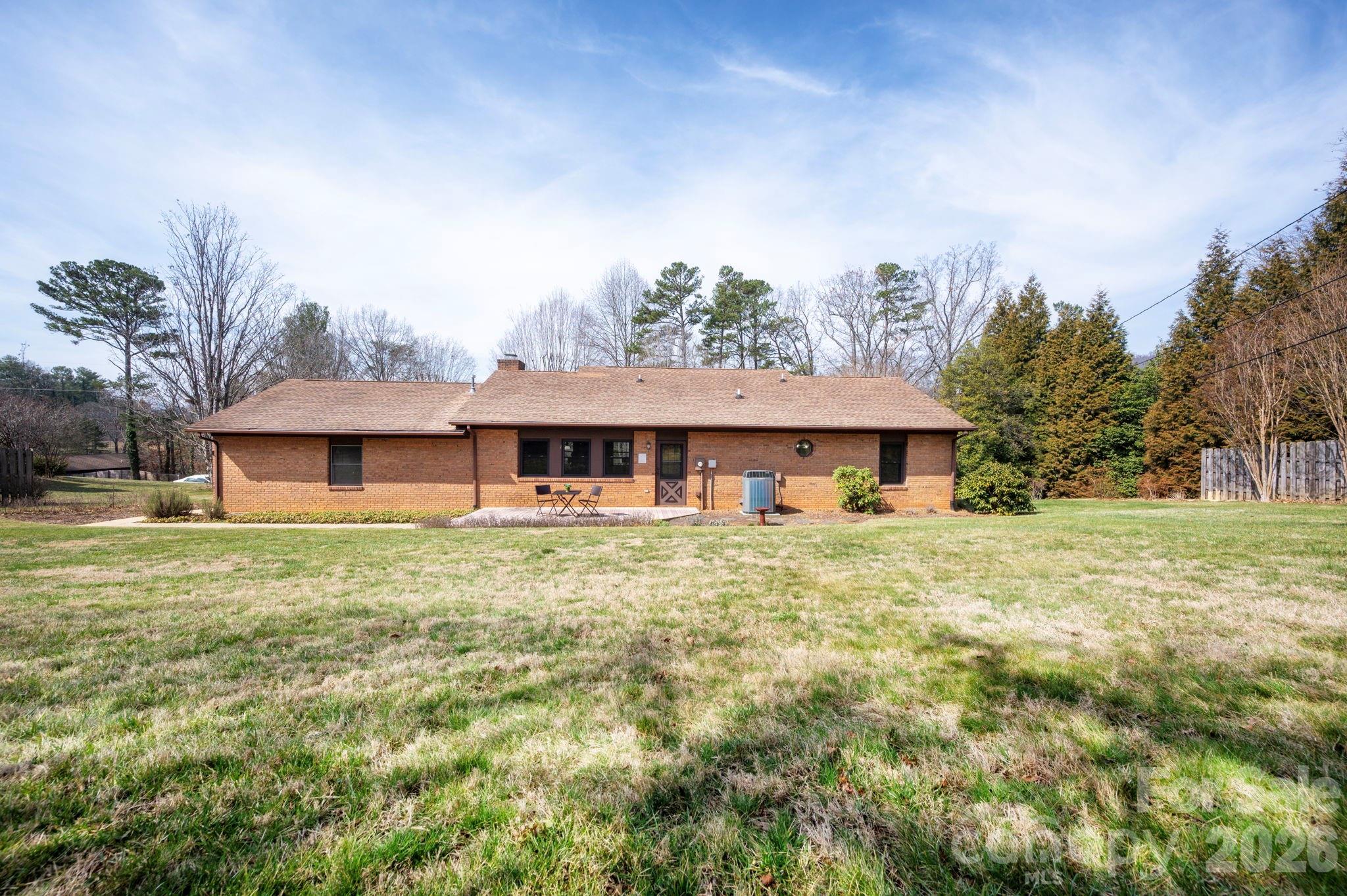 Haw Creek - Residential