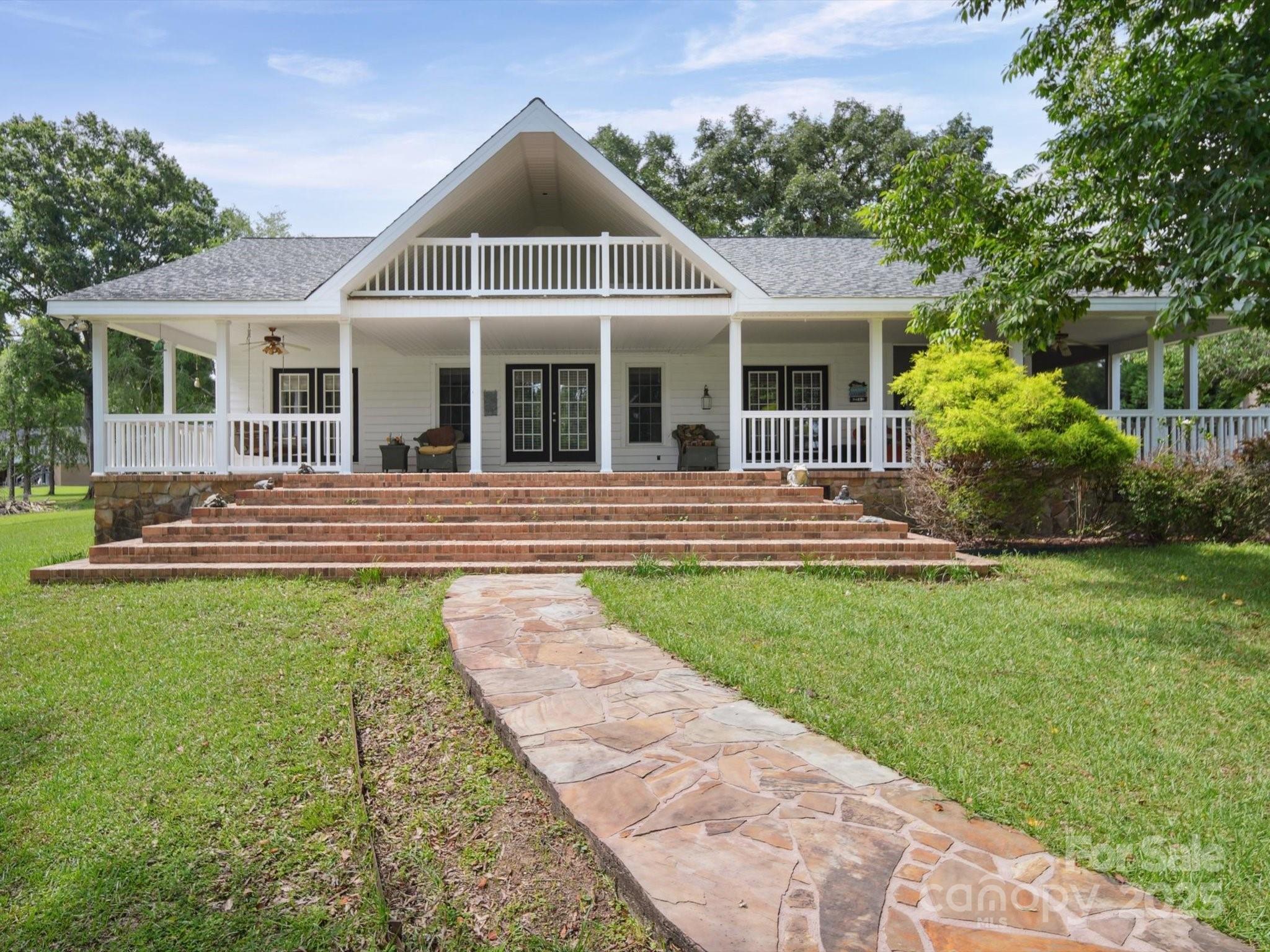 2442 Singleton Point 67