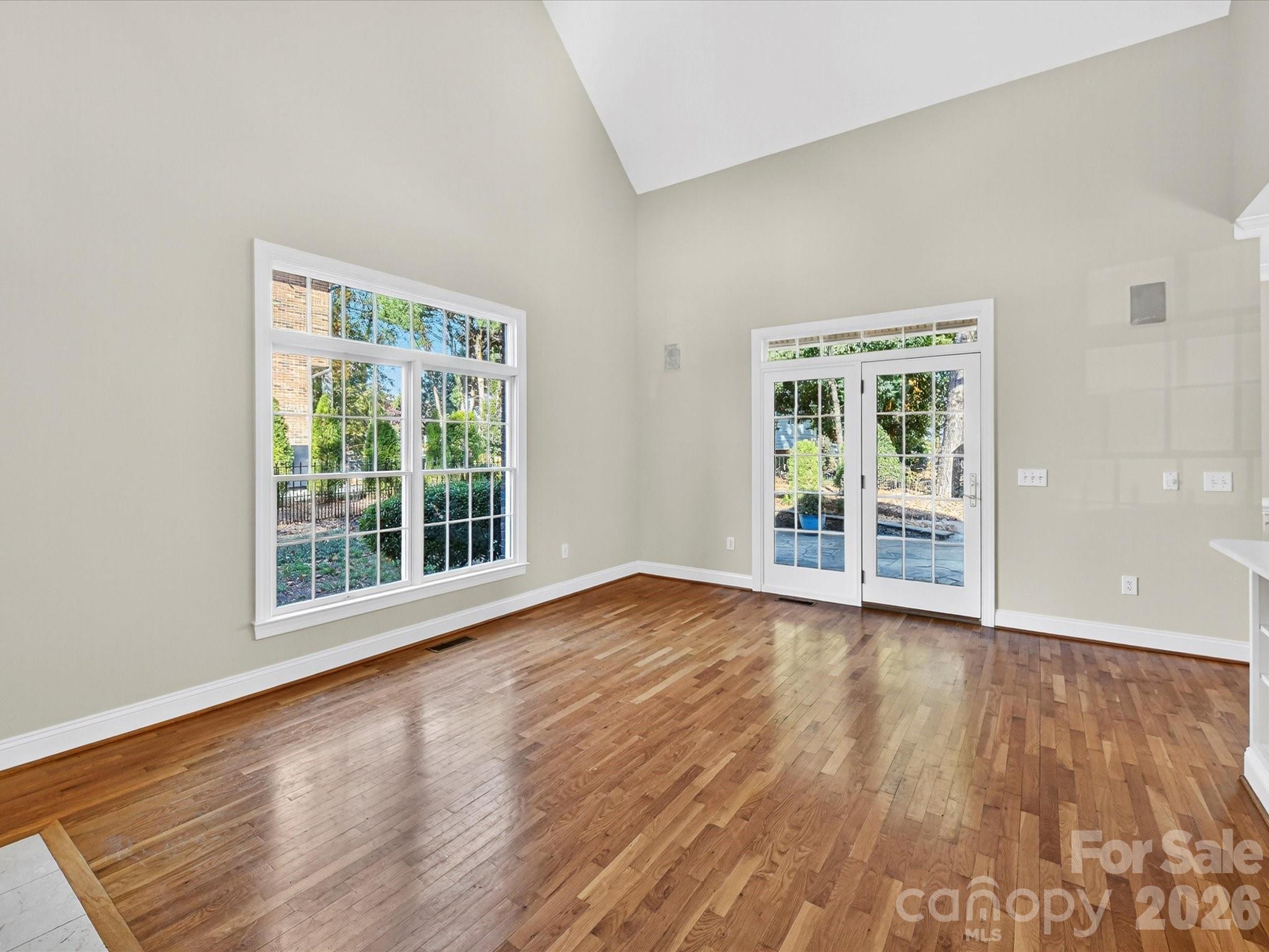 Island Forest - Residential