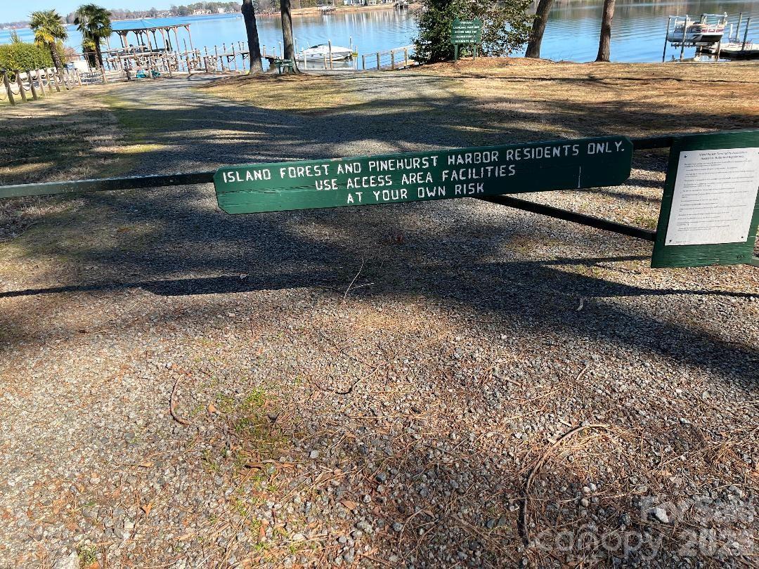 Island Forest - Residential