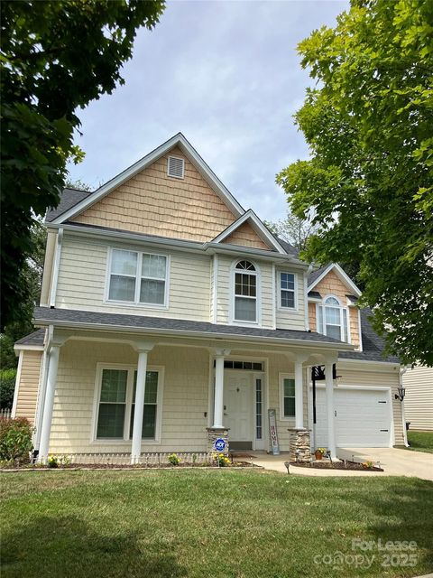 Photo of 12503 Twelvetrees Lane, Huntersville, NC 28078 (MLS # 4328932)